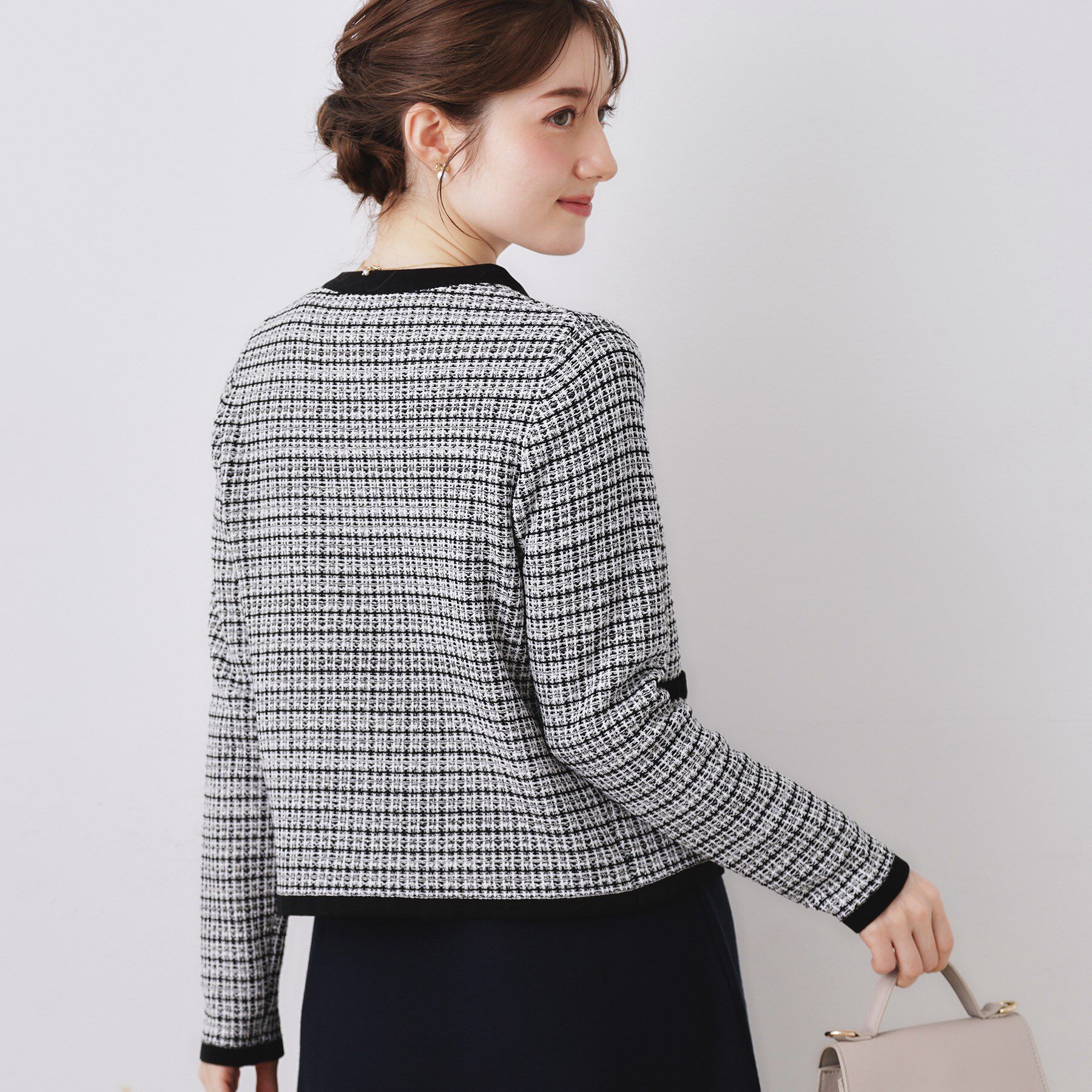 Couture broach「【ハレの日・通勤】ラメツイード ニットカーディガン」|カーディガン|