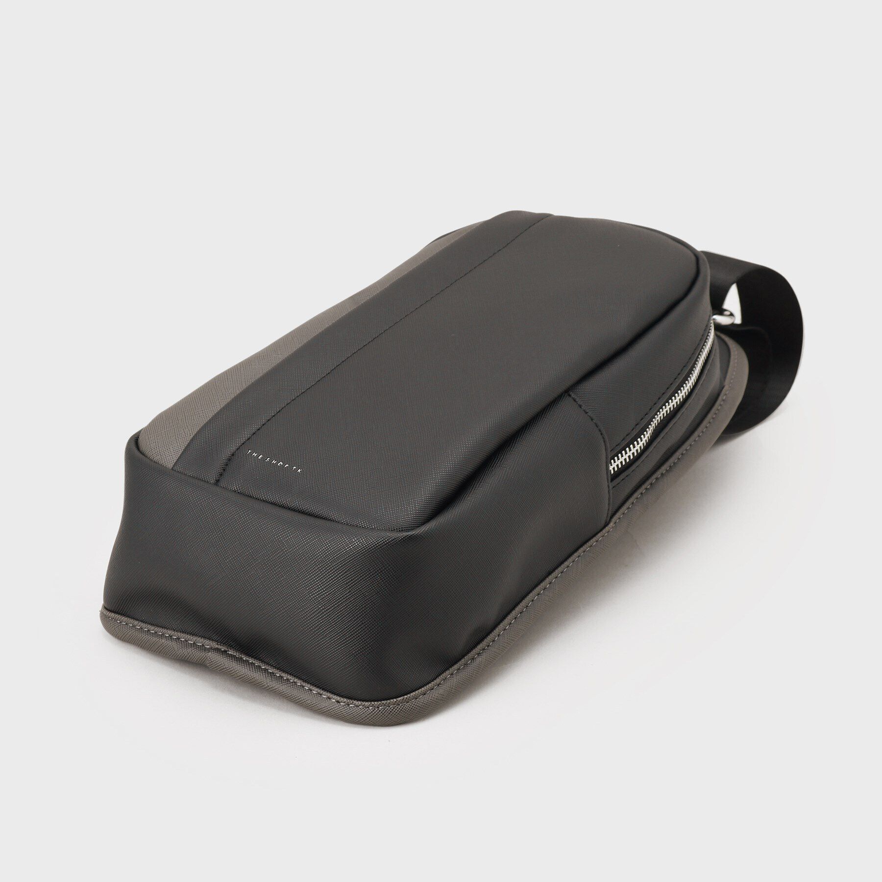 THE SHOP TK「サフィアーノ切替えボディバック」|その他|