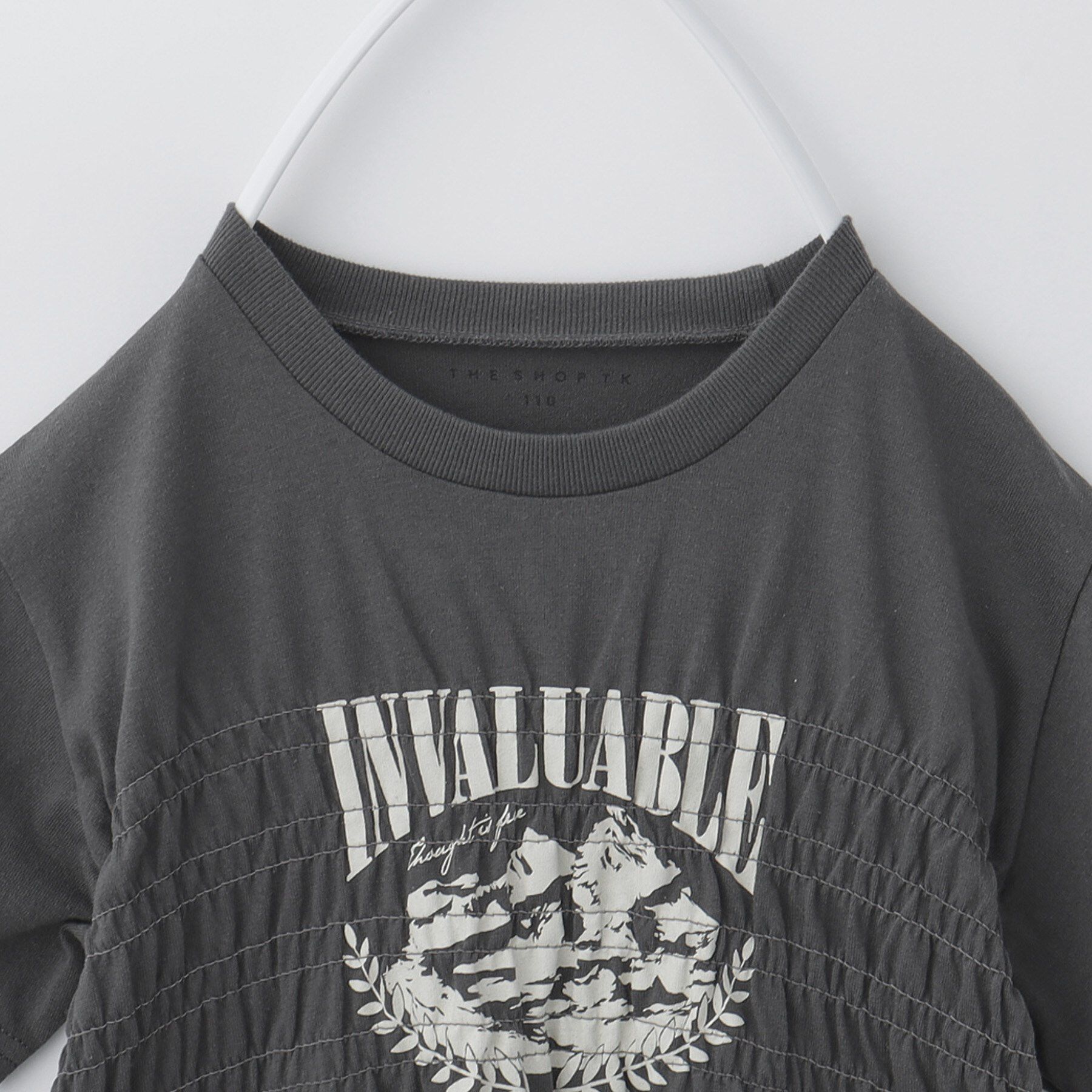 THE SHOP TK「【110-150】シャーリングロゴTシャツ/ママとおそろい・洗濯機OK」|Tシャツ・カットソー|