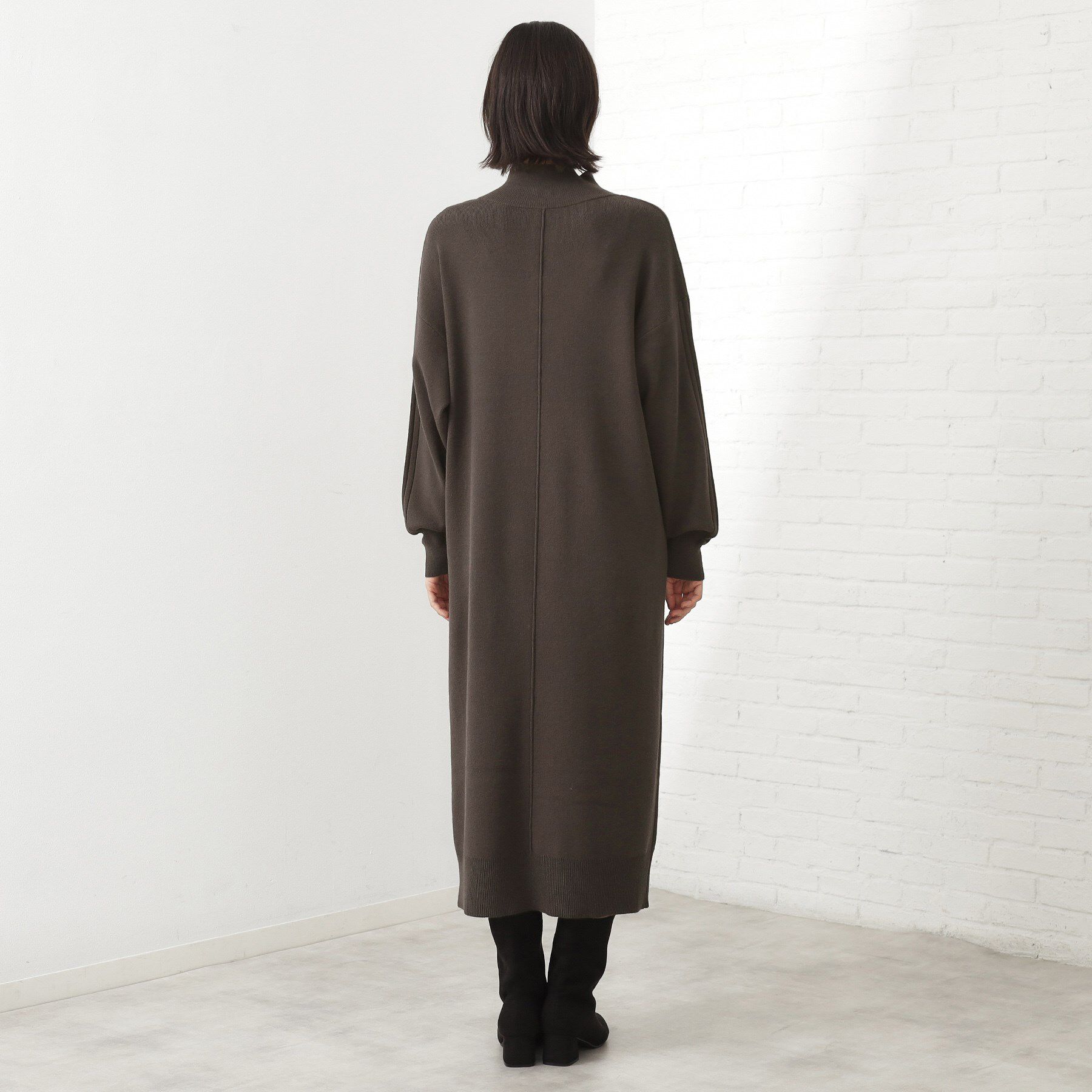 THE SHOP TK「1枚でこなれ見え ハーフZIPワンピース【毛玉になりにくい/静電気防止/洗濯機OK】」|ワンピース|