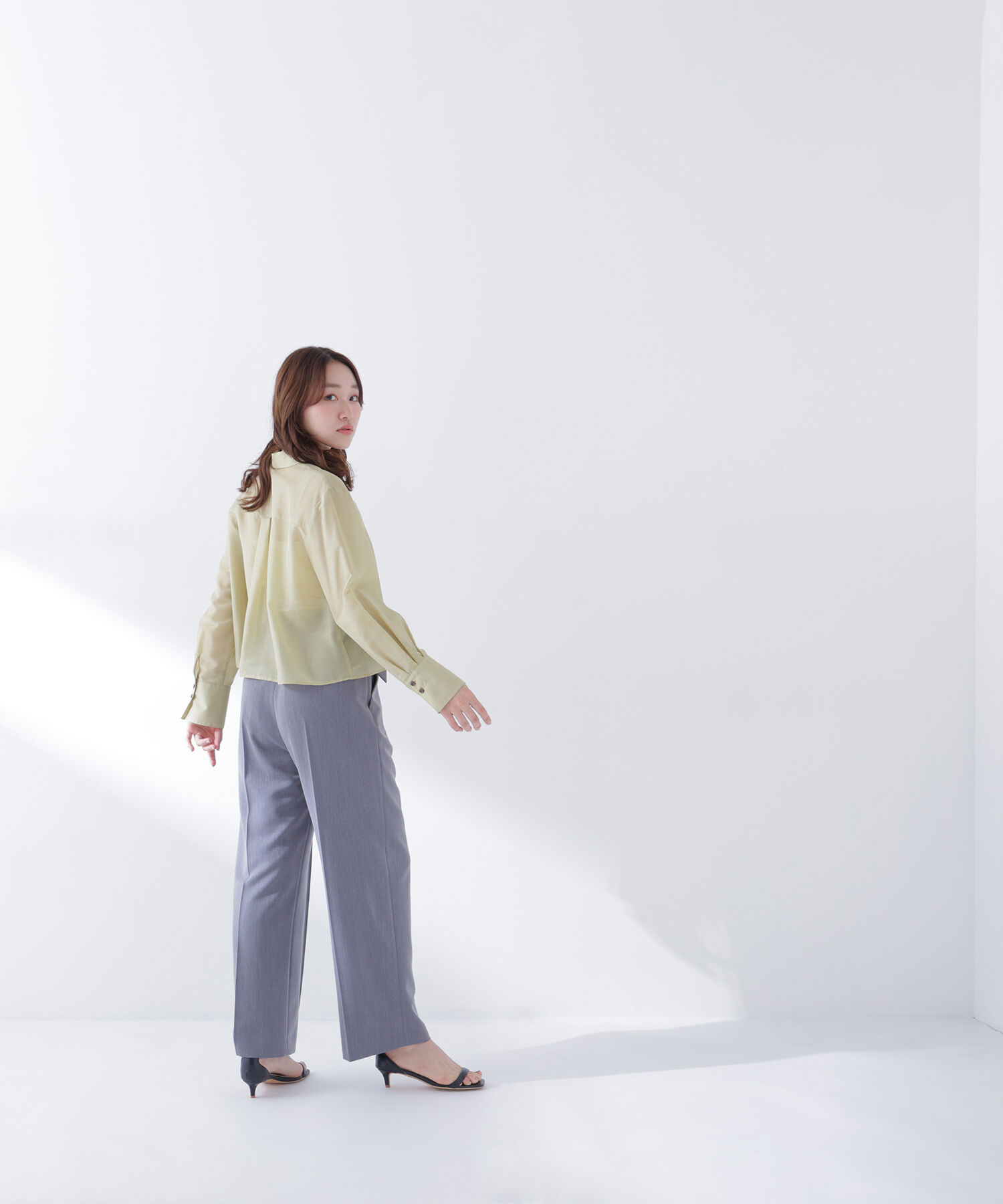  「コンパクトベスト セットアップ ワイドストレートパンツ」|その他|