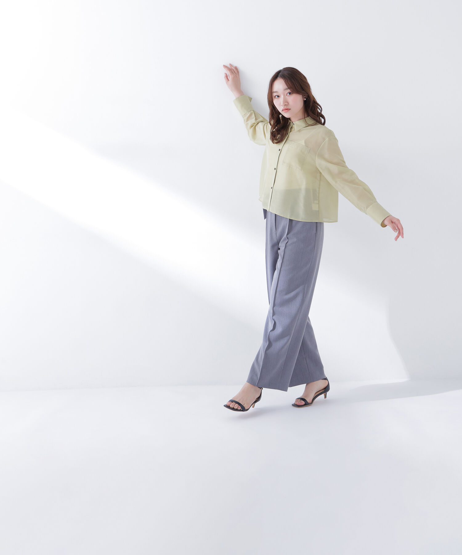  「コンパクトベスト セットアップ ワイドストレートパンツ」|その他|