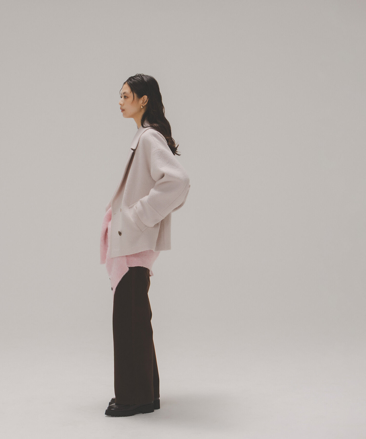  「ウーリーフォルムハーフコート」|ブルゾン・スタジャン|