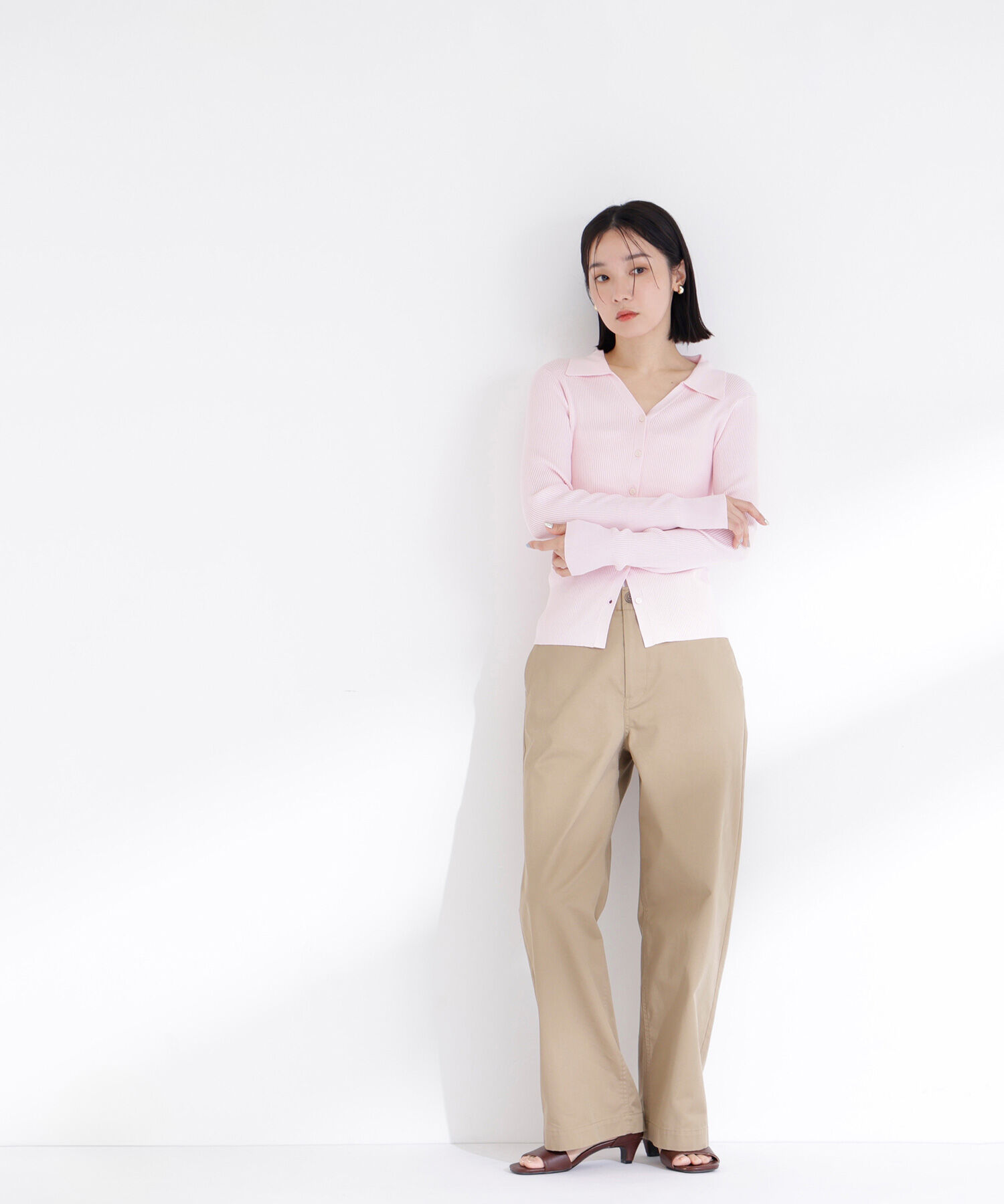  「襟付Vネックリブニット」|ニット・セーター|