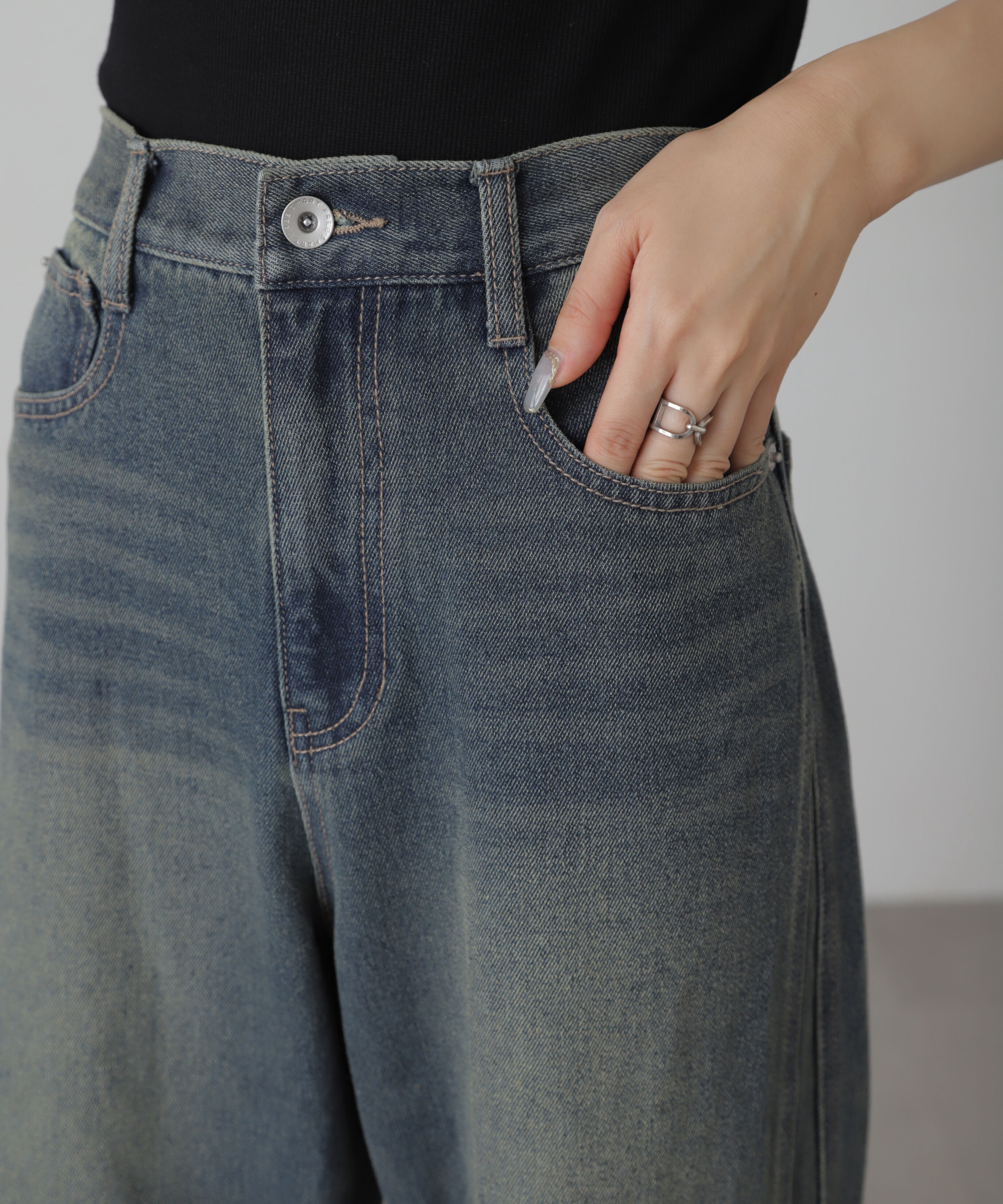  「[XS-Lサイズ展開]サイドパネルヴィンテージライクワイドデニム」|その他|