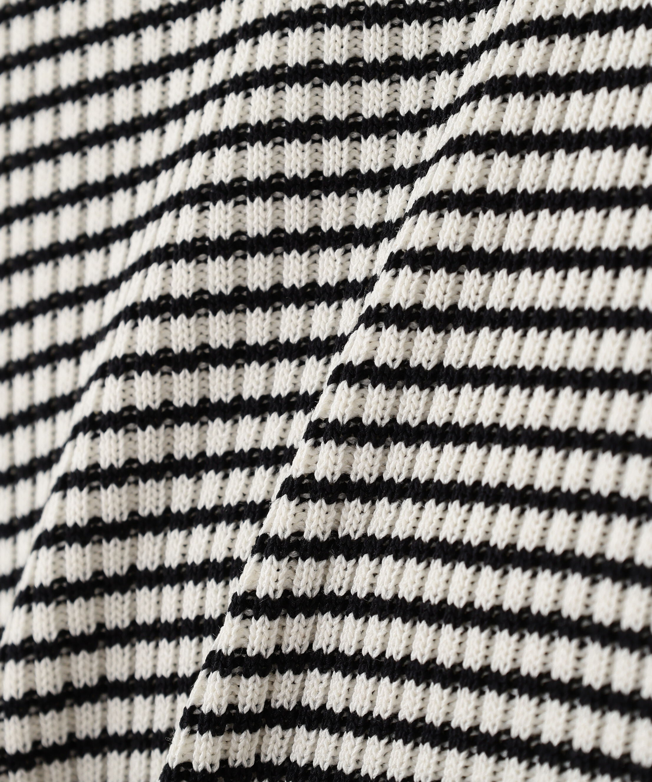  「ショート丈クルーネックリブニット」|ニット・セーター|