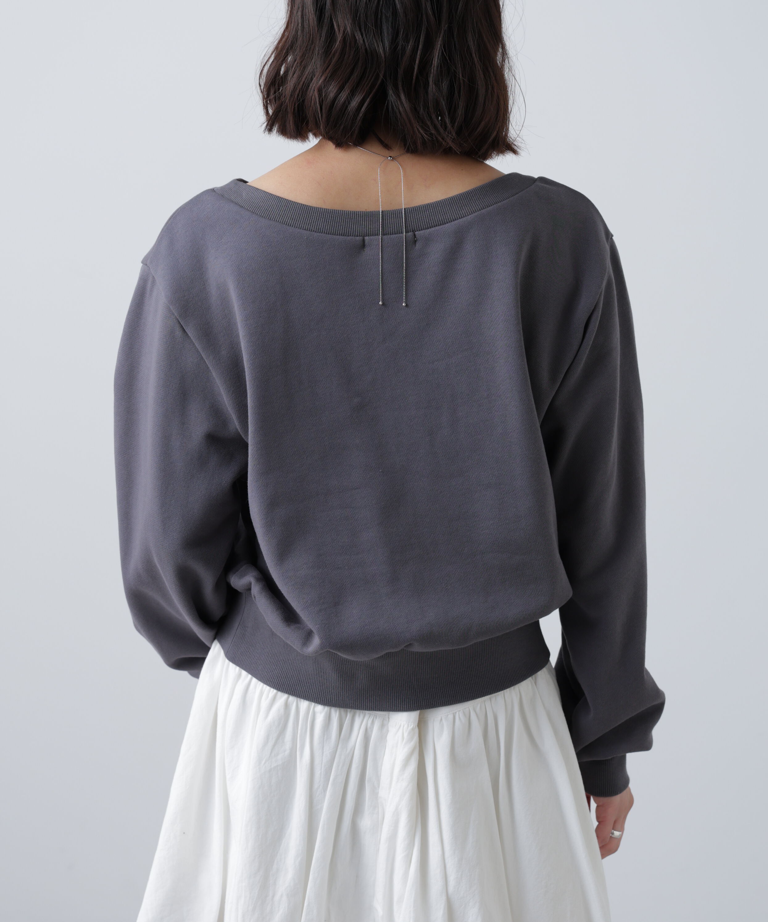  「オフショルワンポイント刺繍スウェット」|Tシャツ・カットソー|