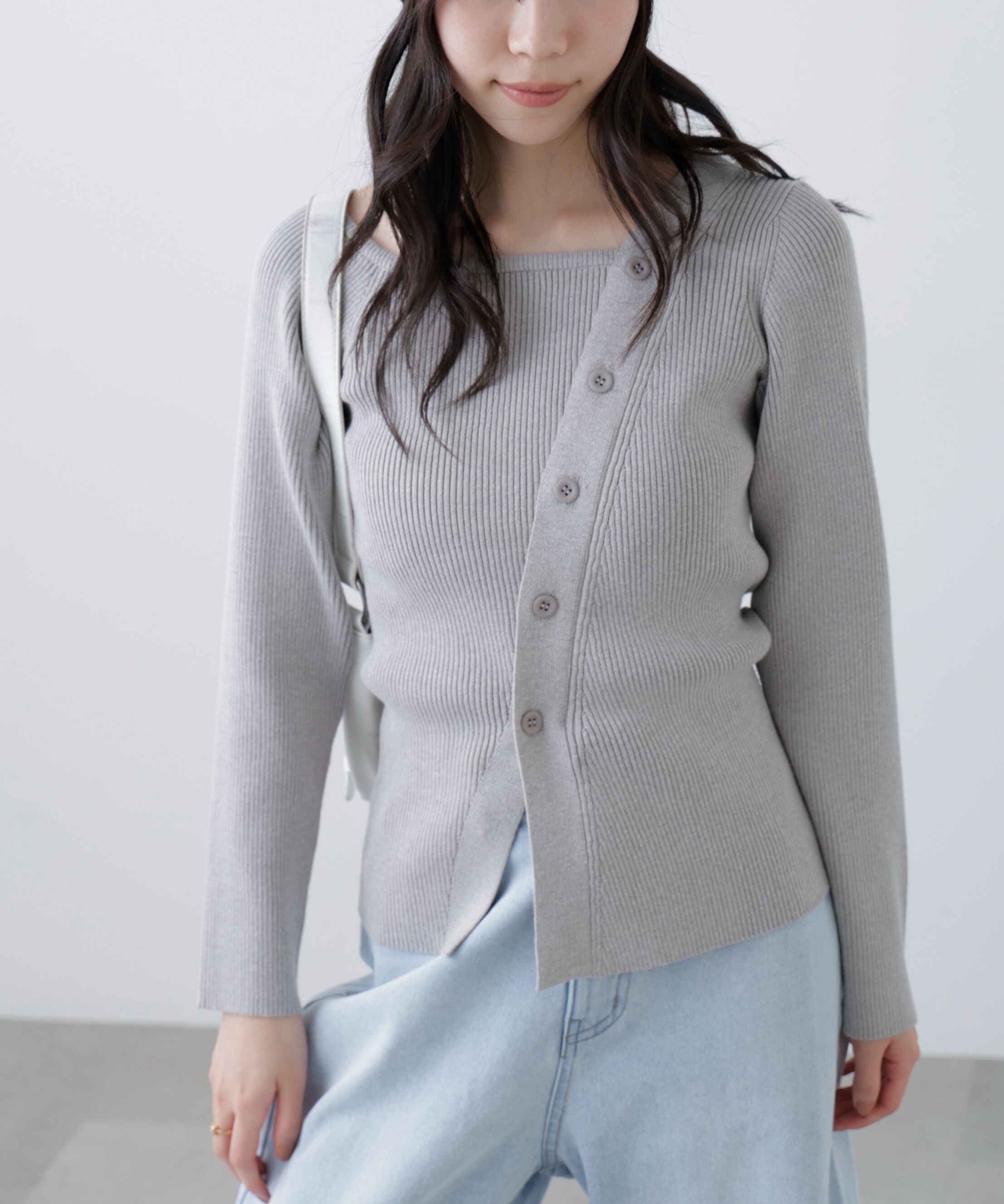  「アシメボタンリブニット」|ニット・セーター|