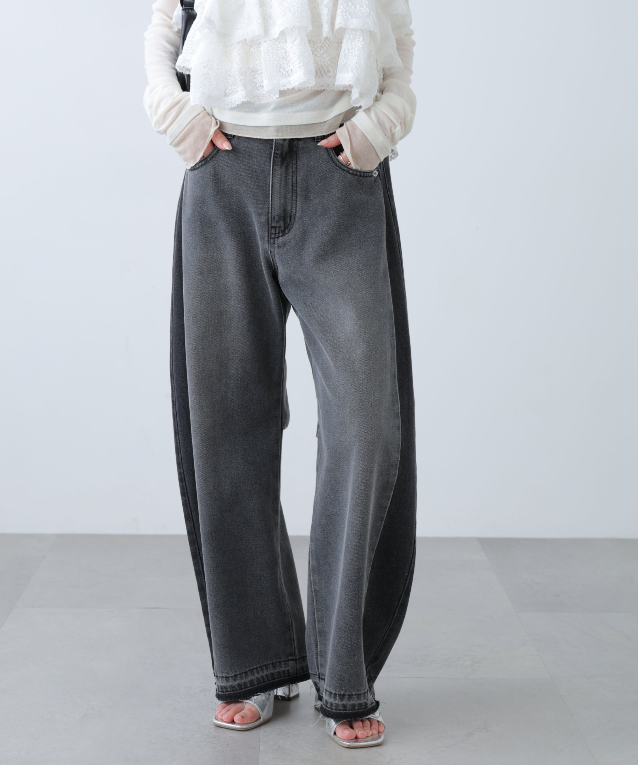  「[低身長サイズ/Sシリーズ]配色パネルバレルワイドパンツ」|その他|