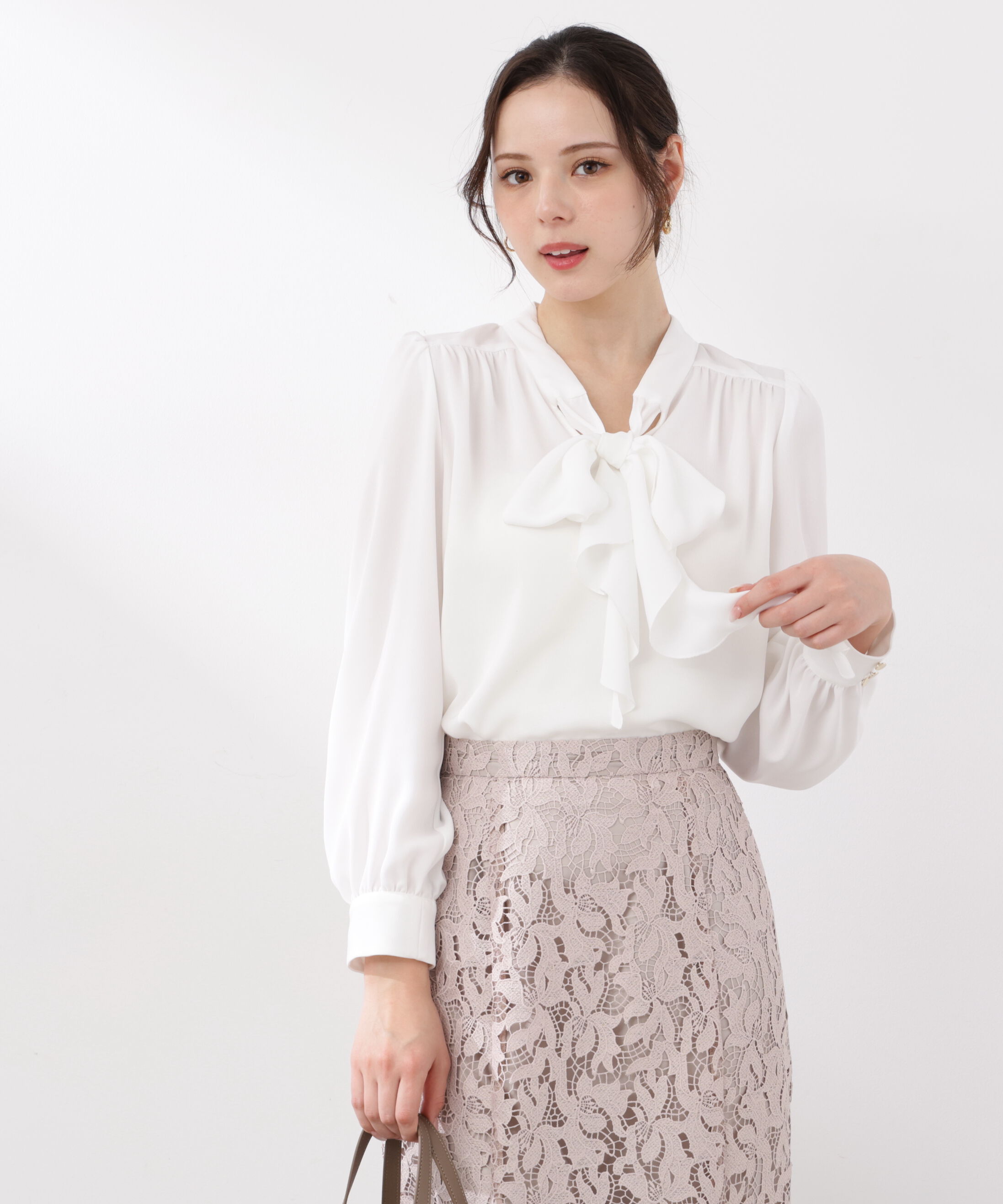 PROPORTION BODY DRESSING「ラッフルリボンブラウス　26SS」|シャツ・ブラウス|