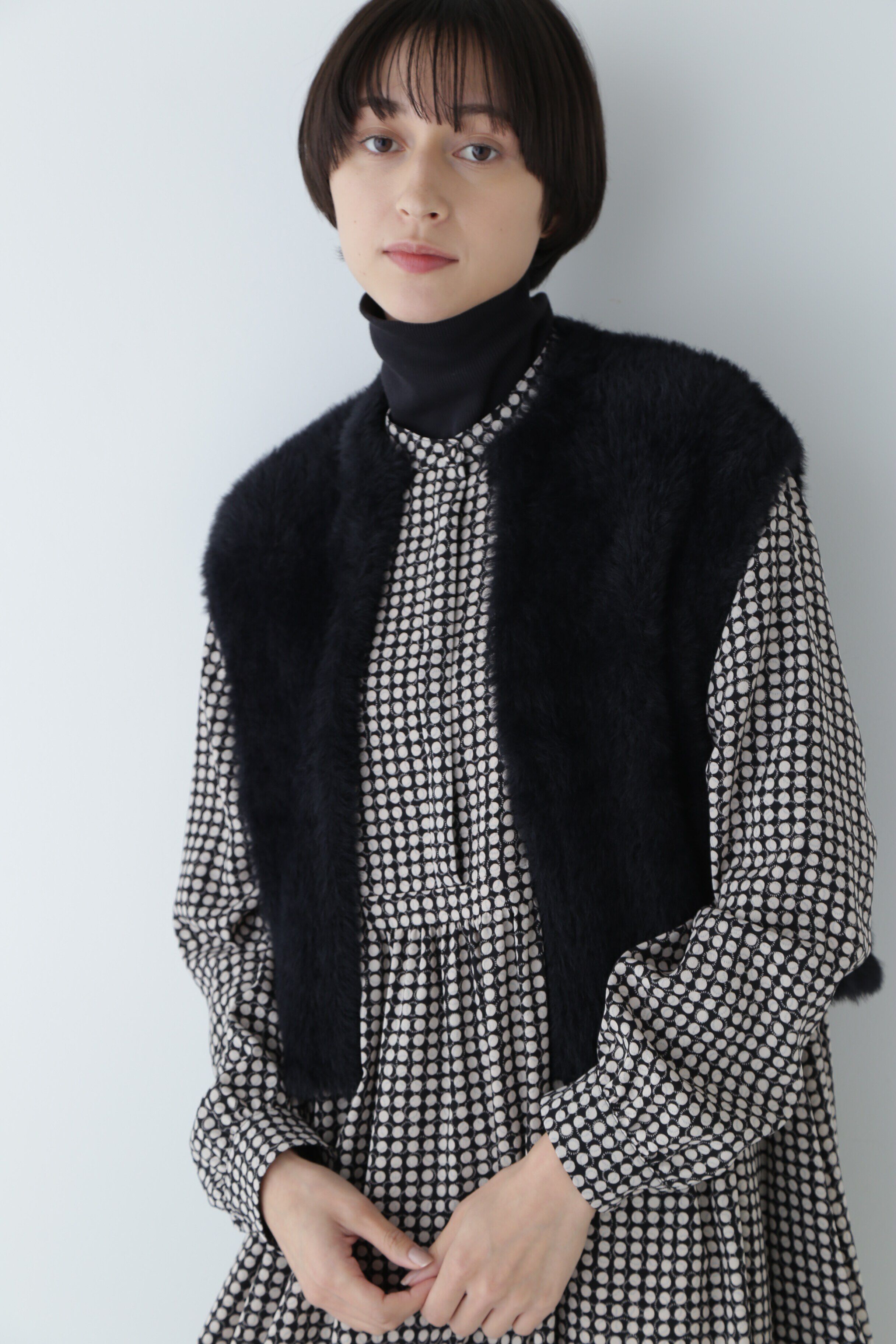  「◆フェイクファーベスト」|ニット・セーター|ブラック