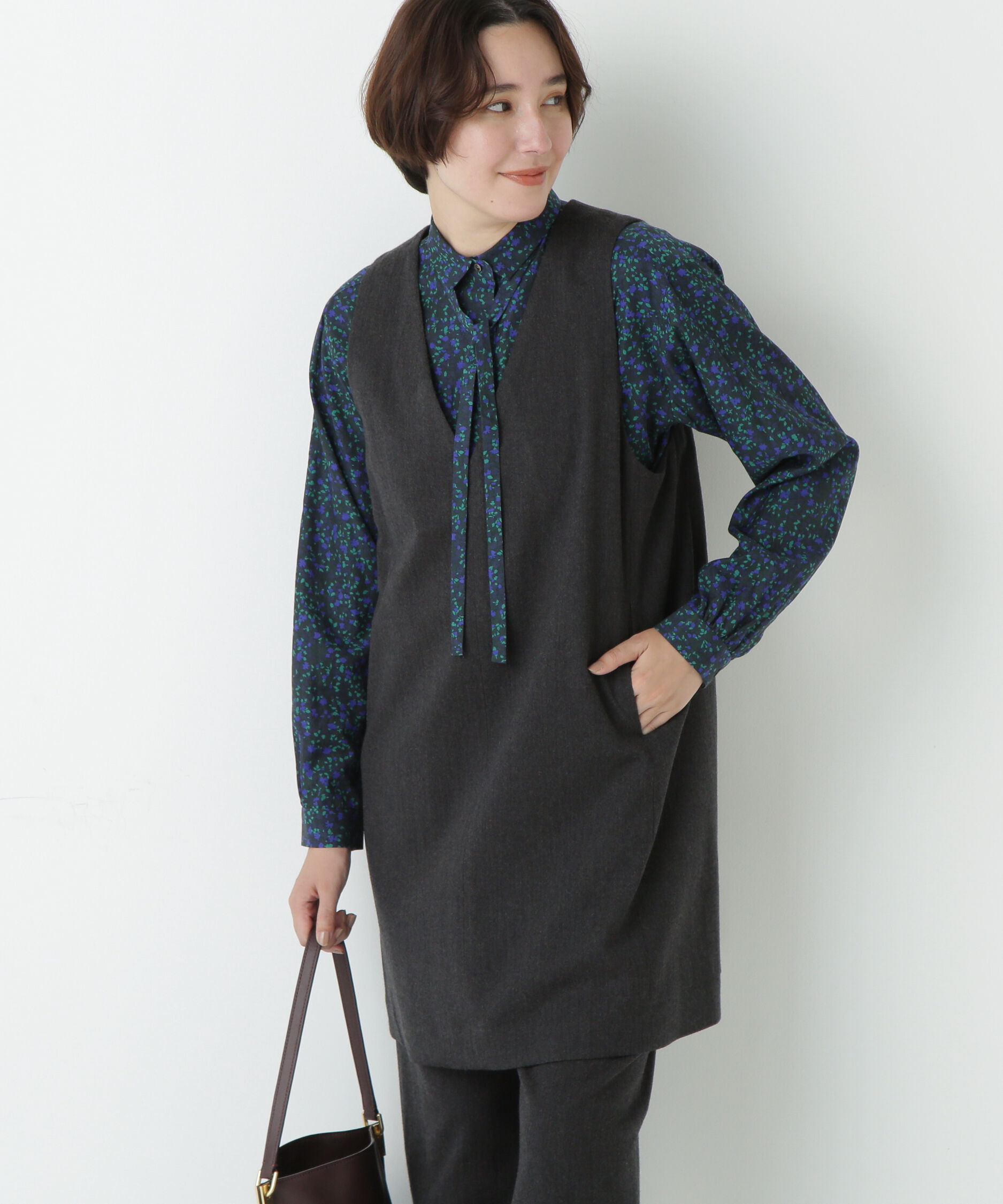  「◆ＴＯＰツイルミディアムジャンパースカート」|ワンピース|チャコール1