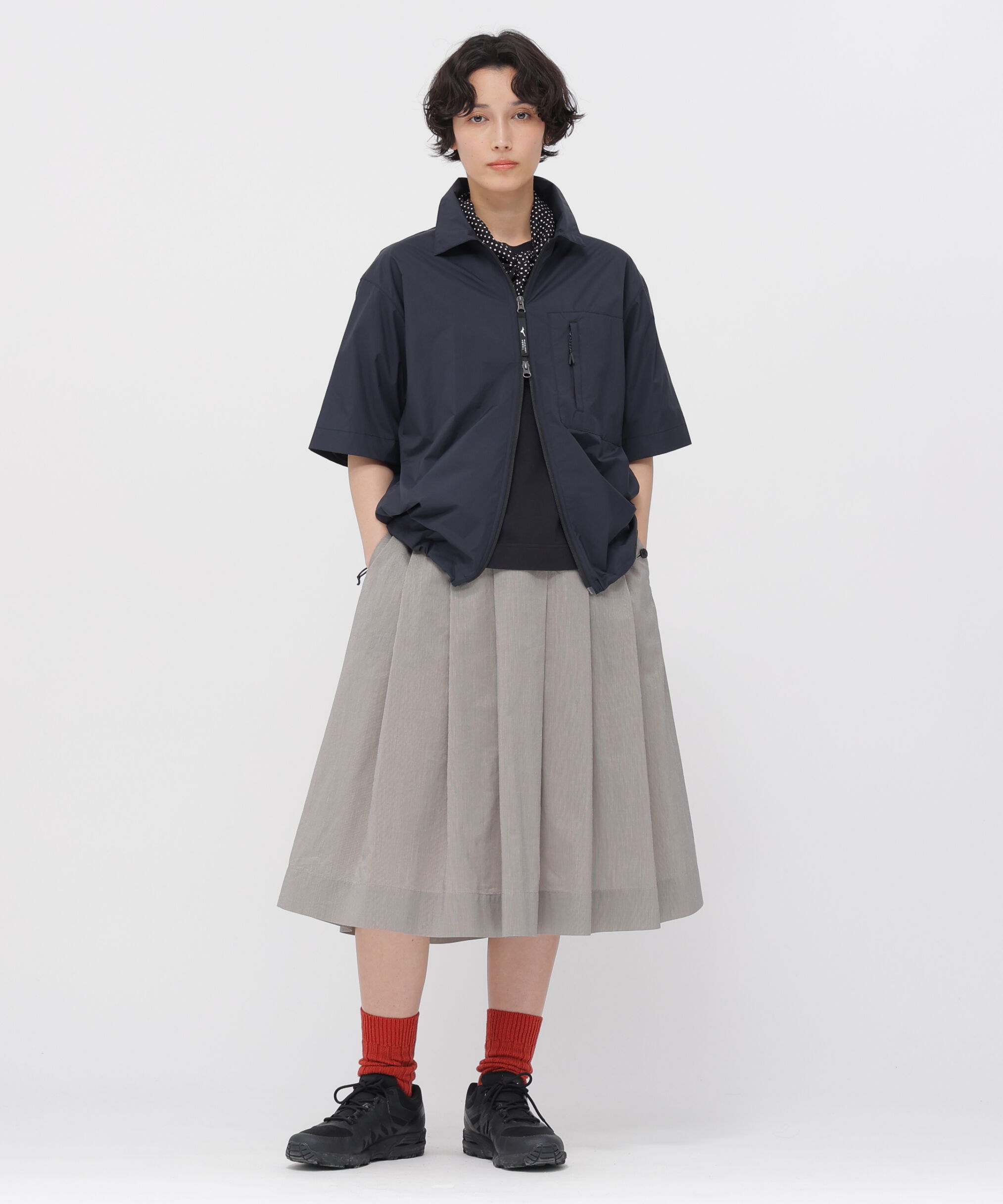  「FINE STRIPE COTTON SILK SKIRT」|スカート|BLACK / WHITE1