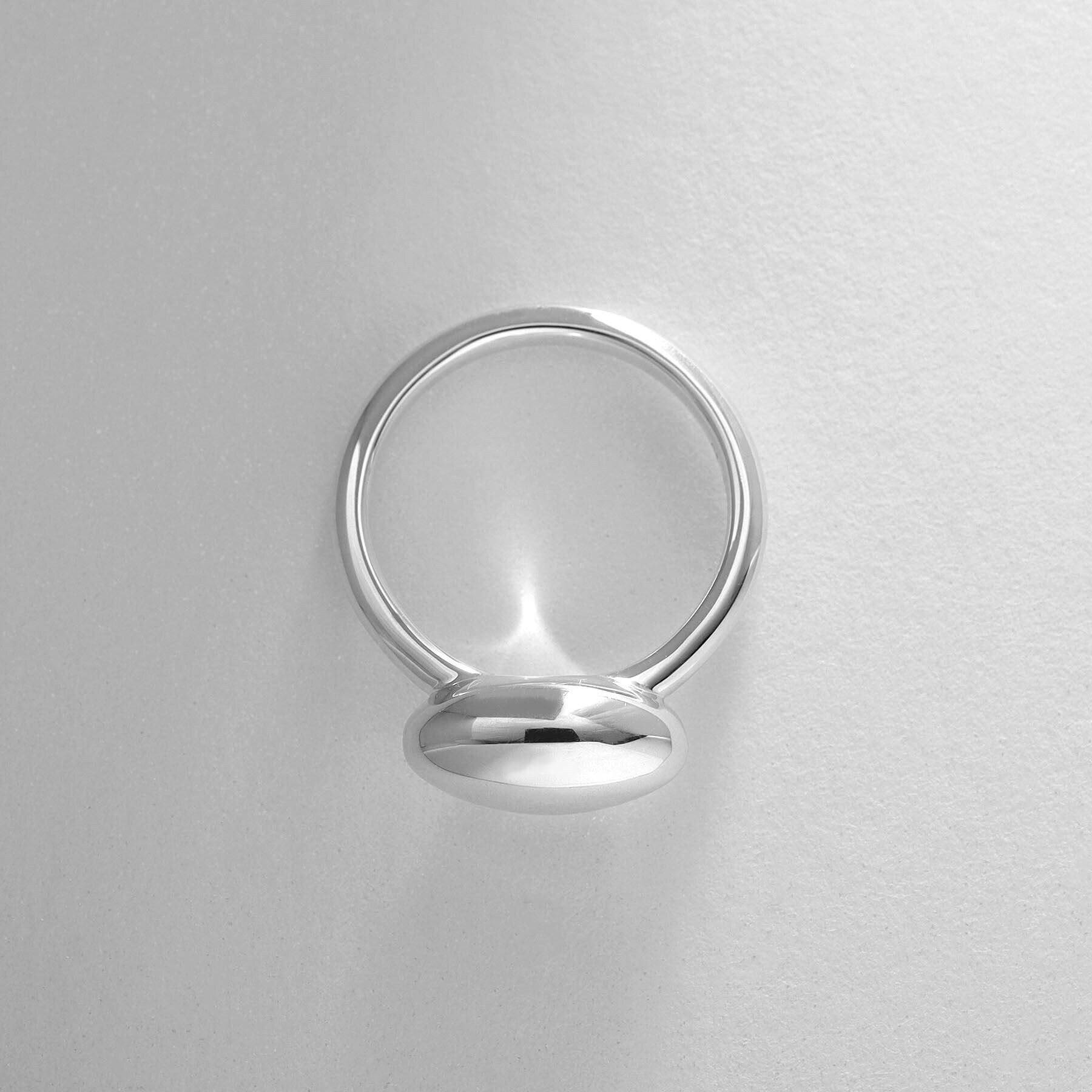 COCOSHNIK ONKITSCH「シルバー オーバルモチーフ スモールリング」|リング|