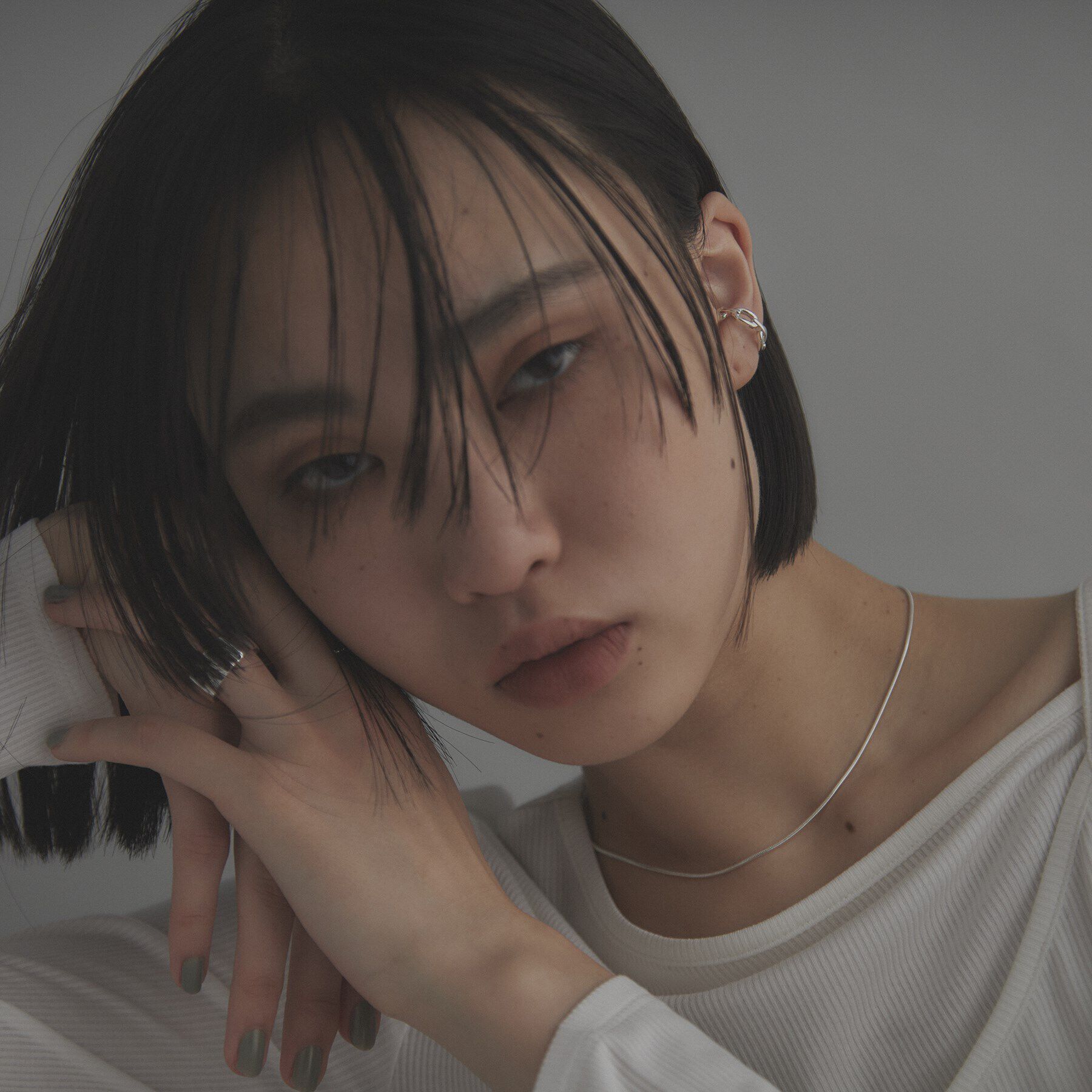 COCOSHNIK ONKITSCH「シルバー ケーブルチェーンモチーフイヤーカフ」|イヤリング|