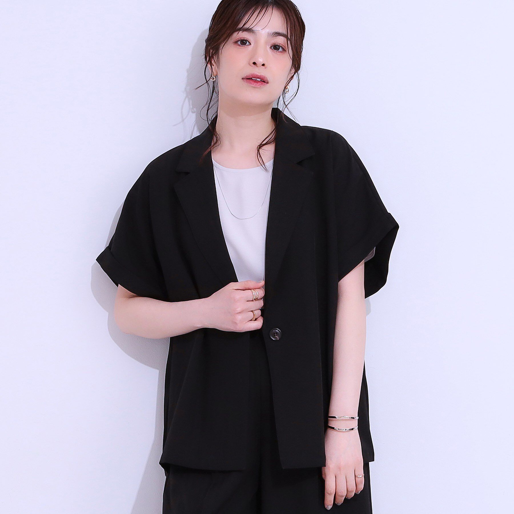 SHOO･LA･RUE「【セットアップ可】麻調半袖ジャケット」|テーラードジャケット|ブラック(019)