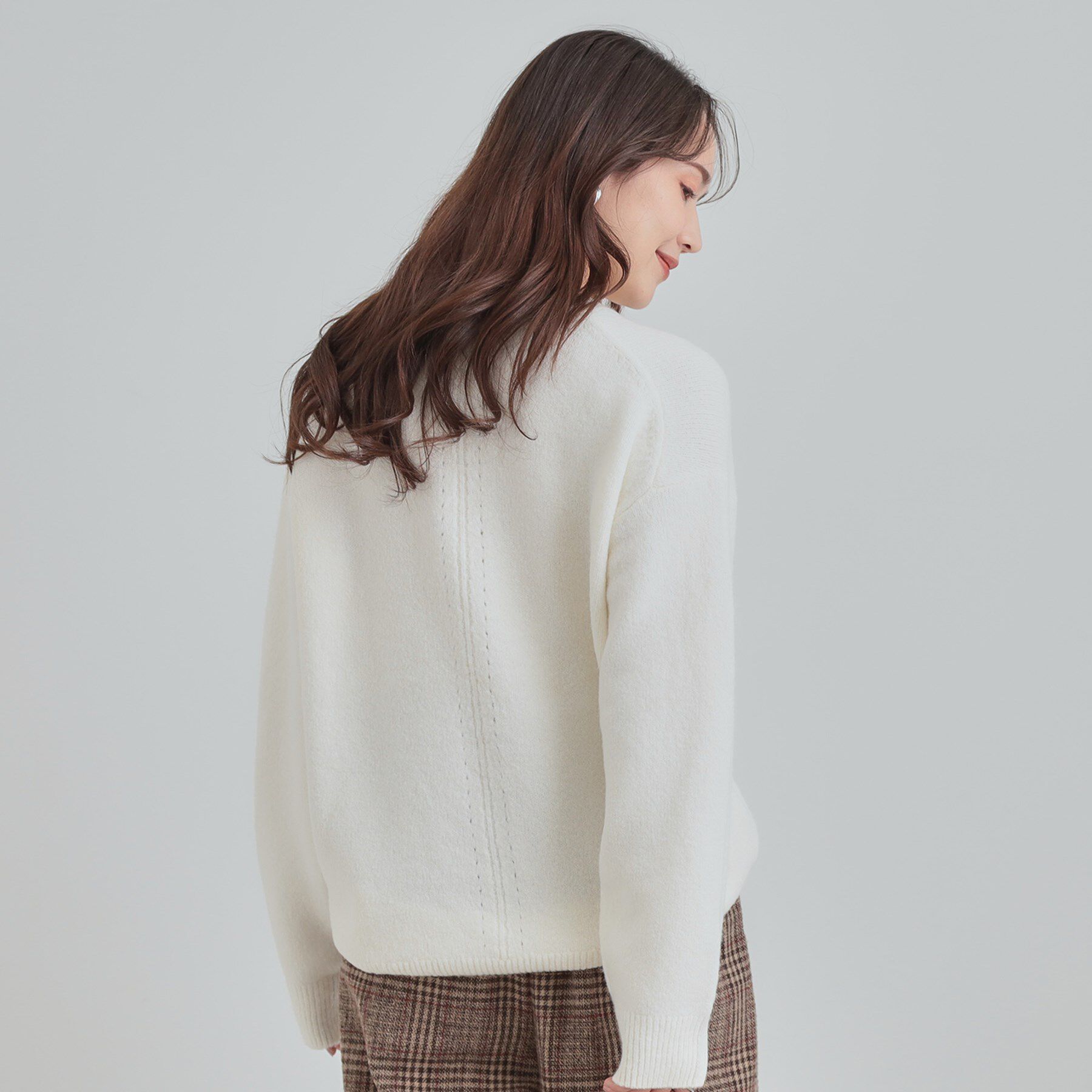 SHOO･LA･RUE「【洗濯機可】選べる８色で色違いも欲しくなる ふんわりゆるニット」|ニット・セーター|