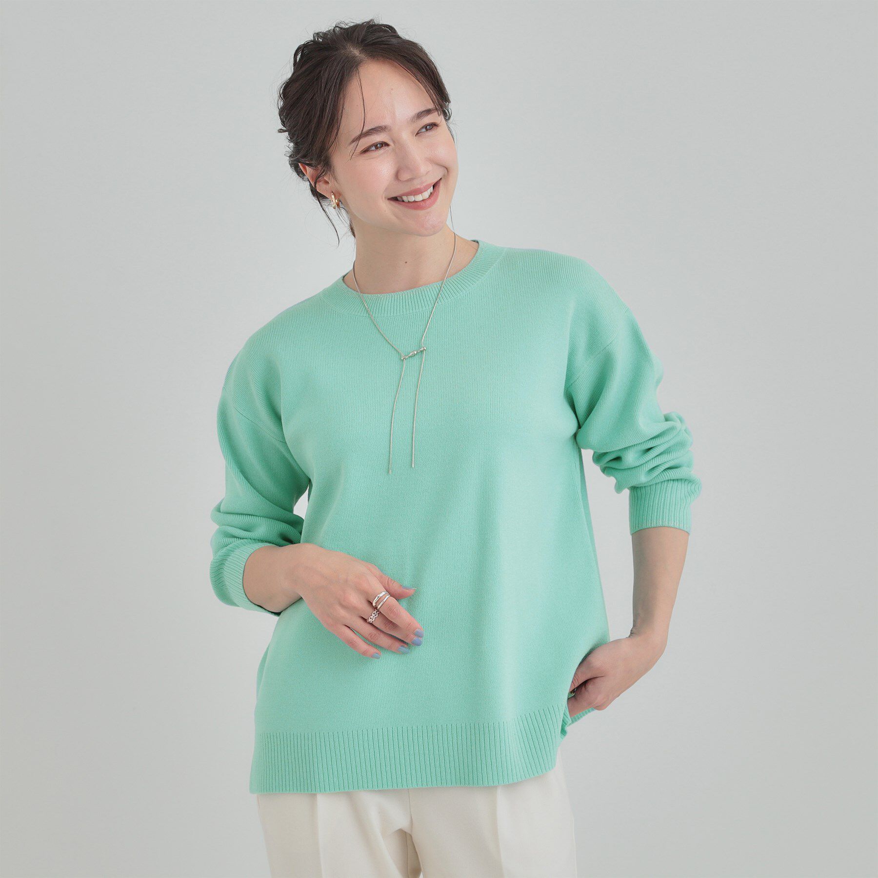 SHOO･LA･RUE「【洗濯機可/セットアップ可/毛玉になりにくい】さりげないラメ使いで差をつける クルーネックニット」|ニット・セーター|