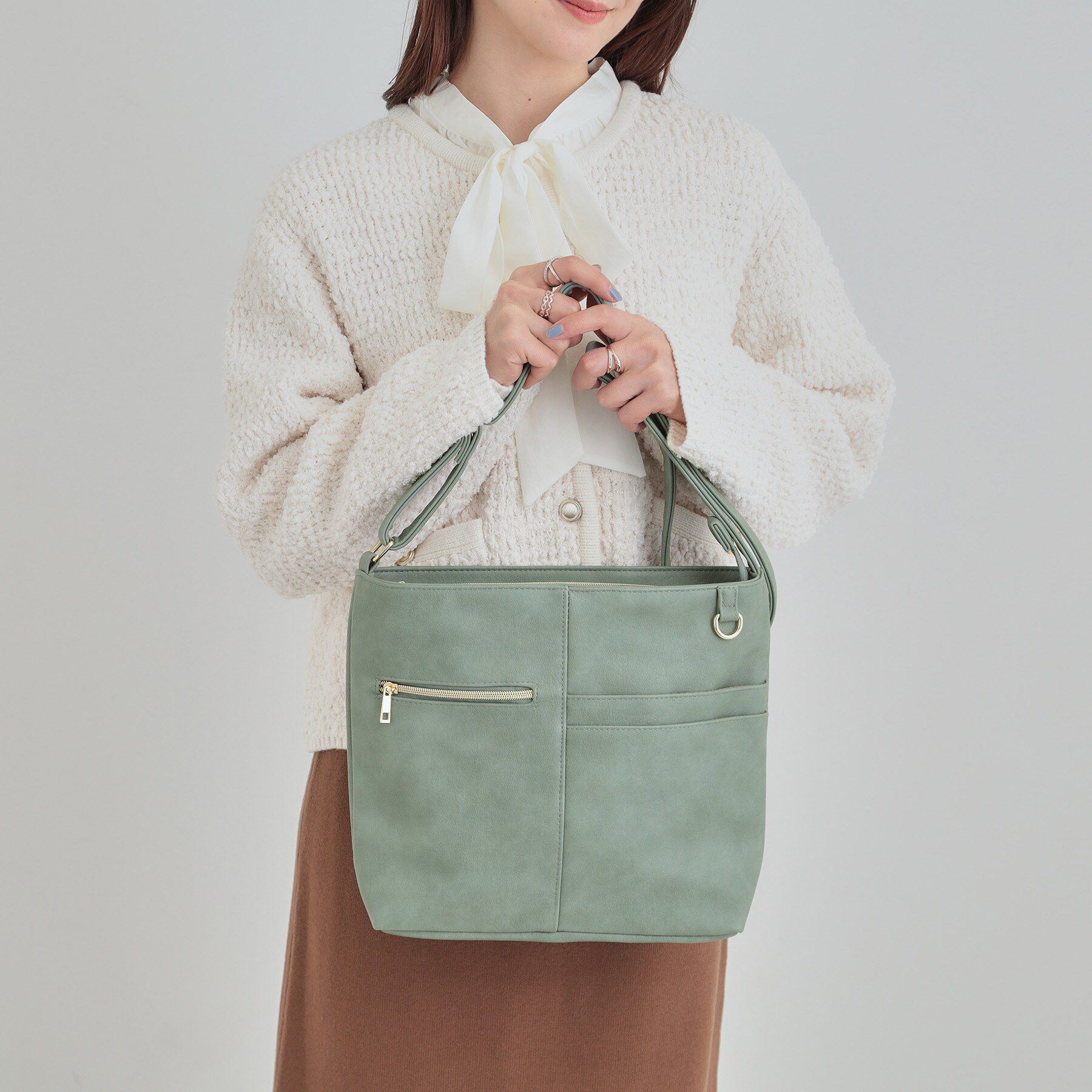 SHOO･LA･RUE「【8ポケット】フロント切替 ショルダーバッグ」|ショルダー・メッセンジャー|