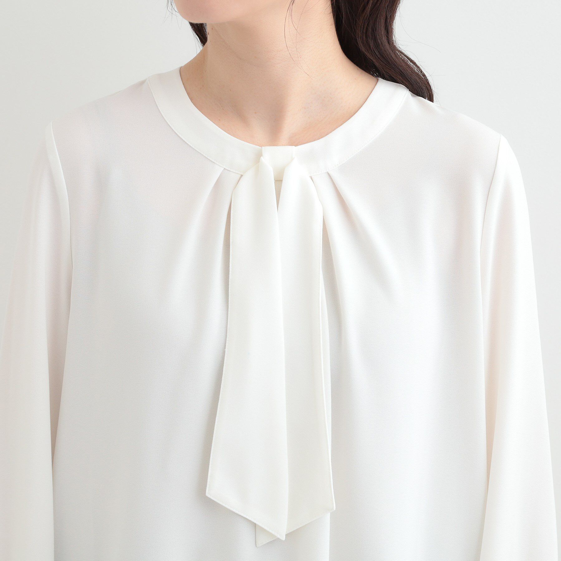 SHOO･LA･RUE「【3点スーツセット/洗濯機可】時短で好印象 セットアップ+ブラウス」|ノーカラージャケット|