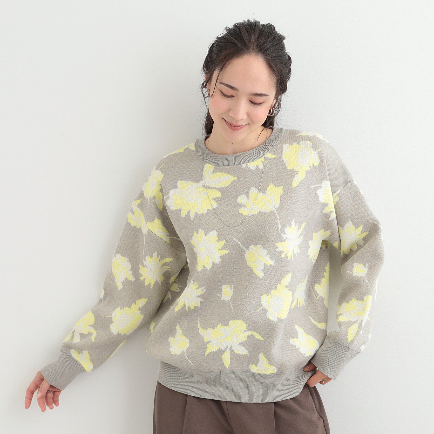SHOO･LA･RUE「【洗濯機可/S-LL】ゆるシルエット フラワー柄スポンディッシュニット」|ニット・セーター|