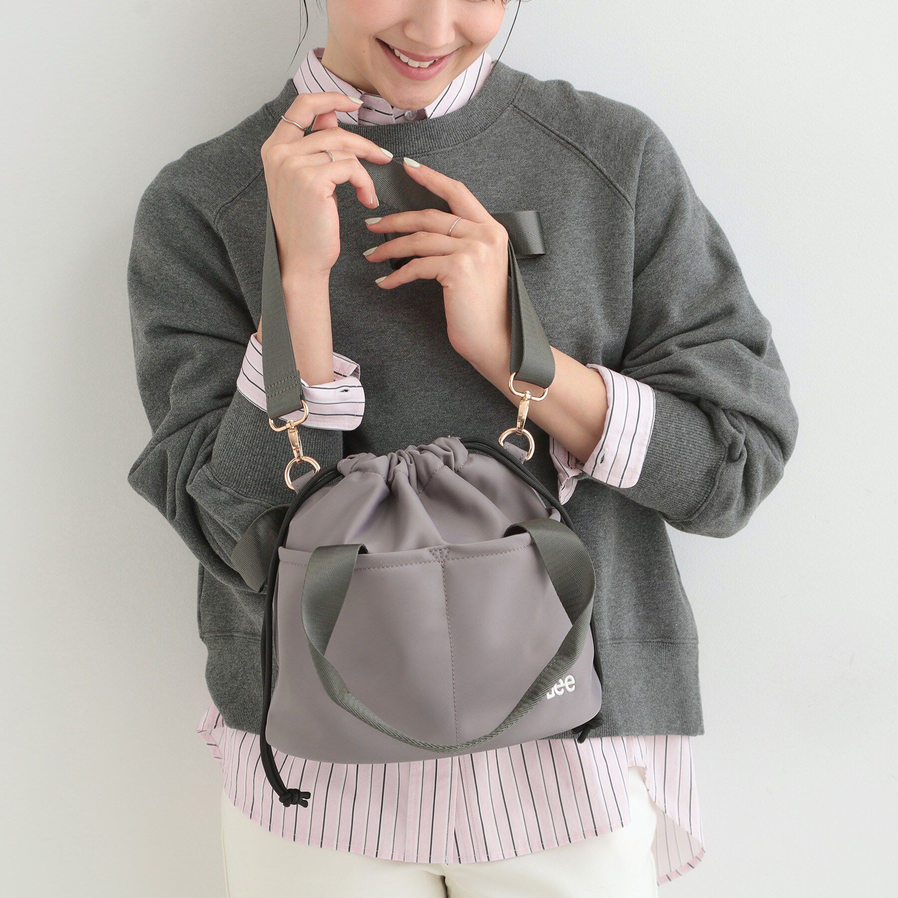 SHOO･LA･RUE「【Lee別注／撥水】巾着ショルダーバッグ」|ショルダー・メッセンジャー|