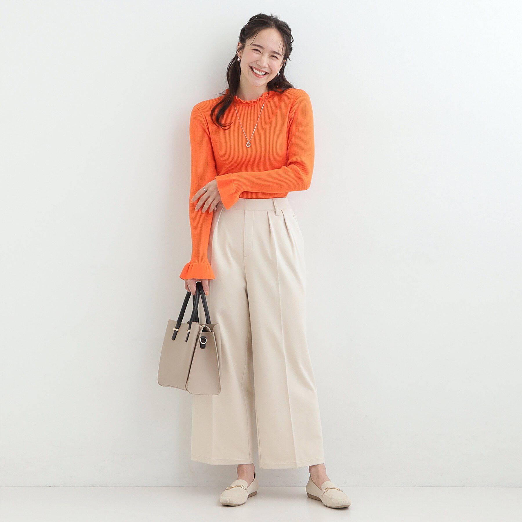 SHOO･LA･RUE「【洗濯機可/S-LL】メリハリフリルですっきり見える やわらかリブニット」|ニット・セーター|