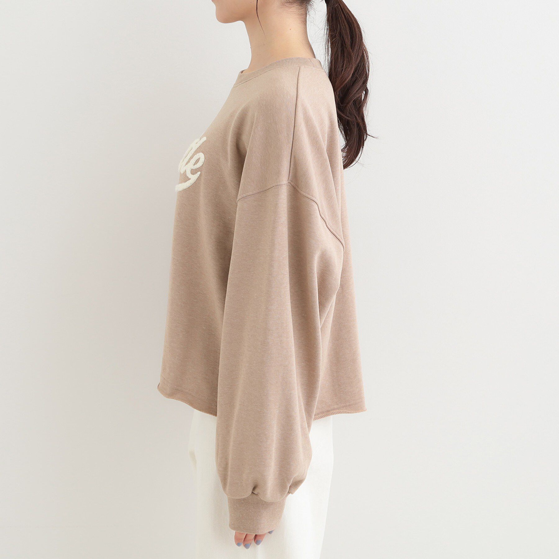 SHOO･LA･RUE「【洗濯機可/S-LL】コーデの主役になる ロゴアソート 裏毛スウェット」|パーカー|