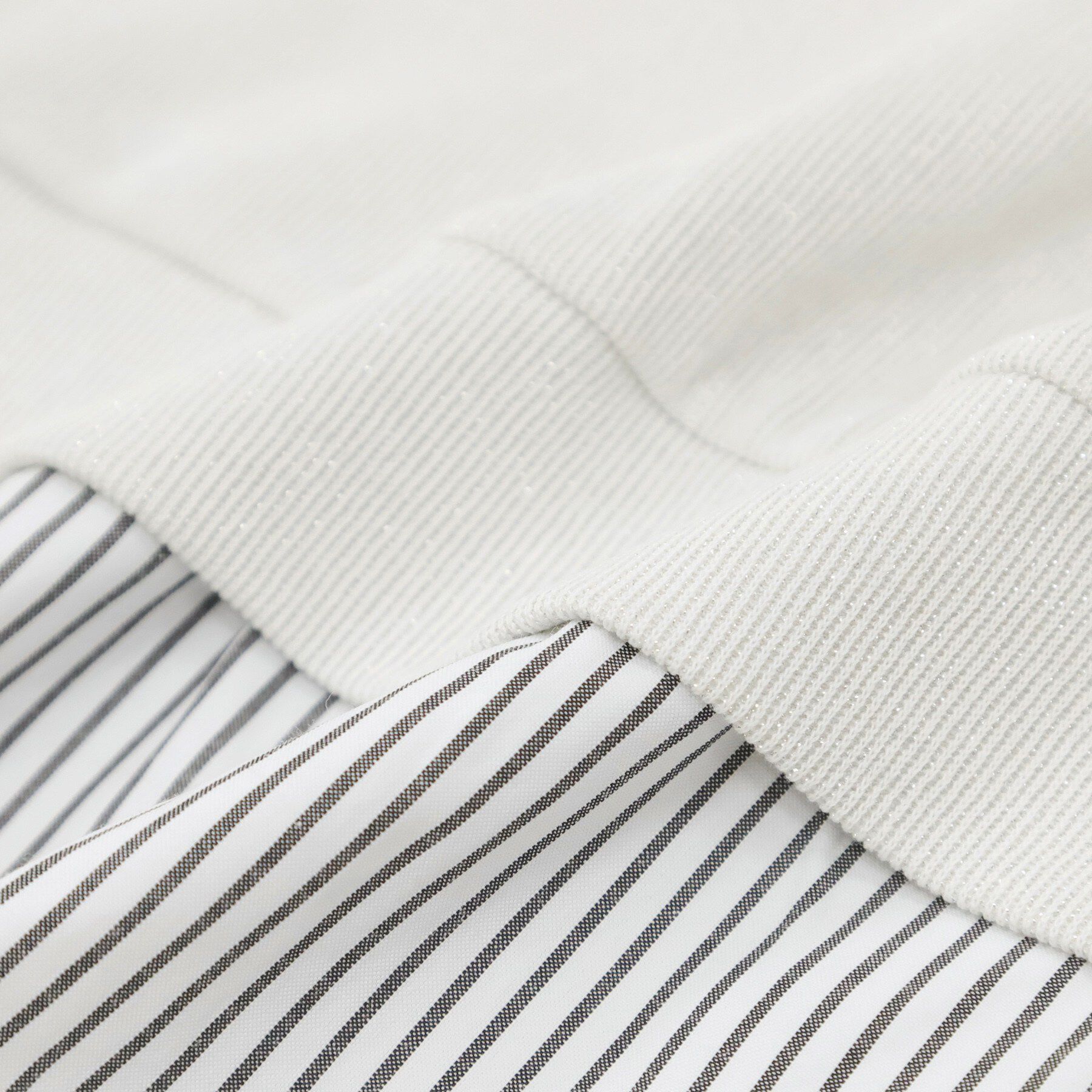 SHOO･LA･RUE「【洗濯機可】1枚でサマ見え ラメニットソー レイヤード風トップス」|Tシャツ・カットソー|