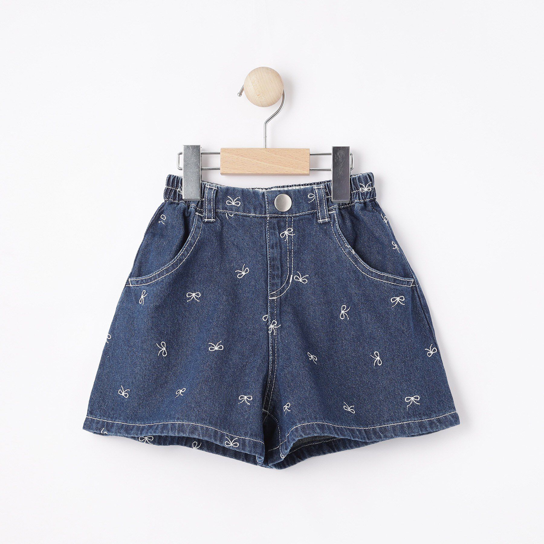 SHOO･LA･RUE「【100-150cm】リボン刺繍デニムショートパンツ」|その他|ネイビー(094)