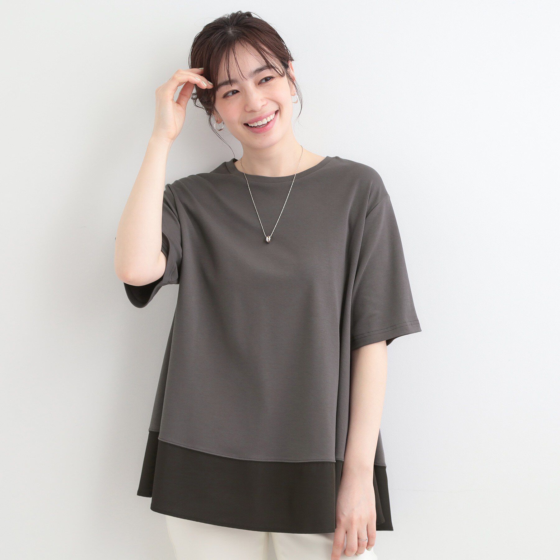 SHOO･LA･RUE「【接触冷感/UVカット/抗菌防臭】体型カバーも叶う　裾切り替えAライントップス」|Tシャツ・カットソー|