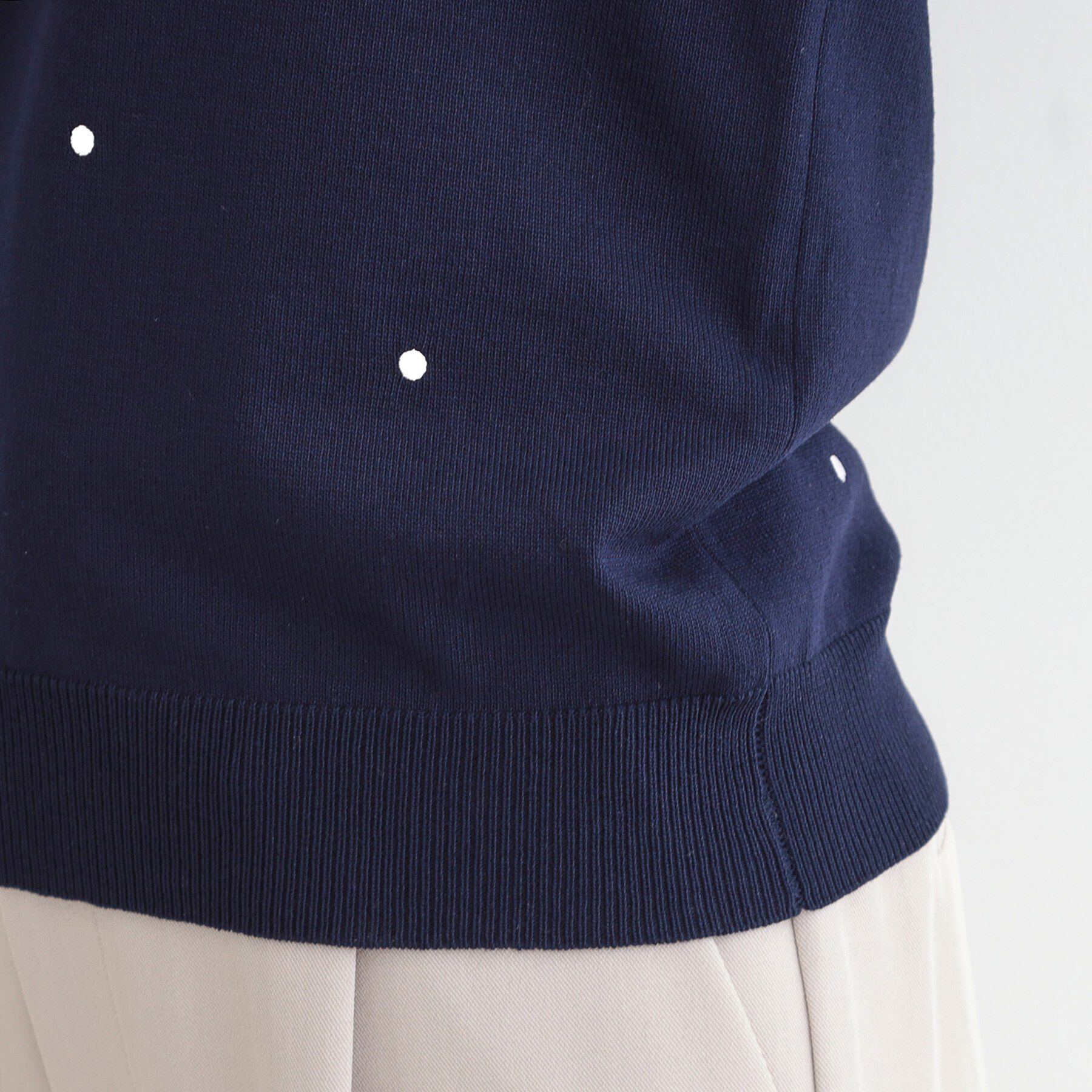 SHOO･LA･RUE「【S-LL/二の腕カバー】品よく隠せる　ドット刺繍5分袖ニット」|ニット・セーター|