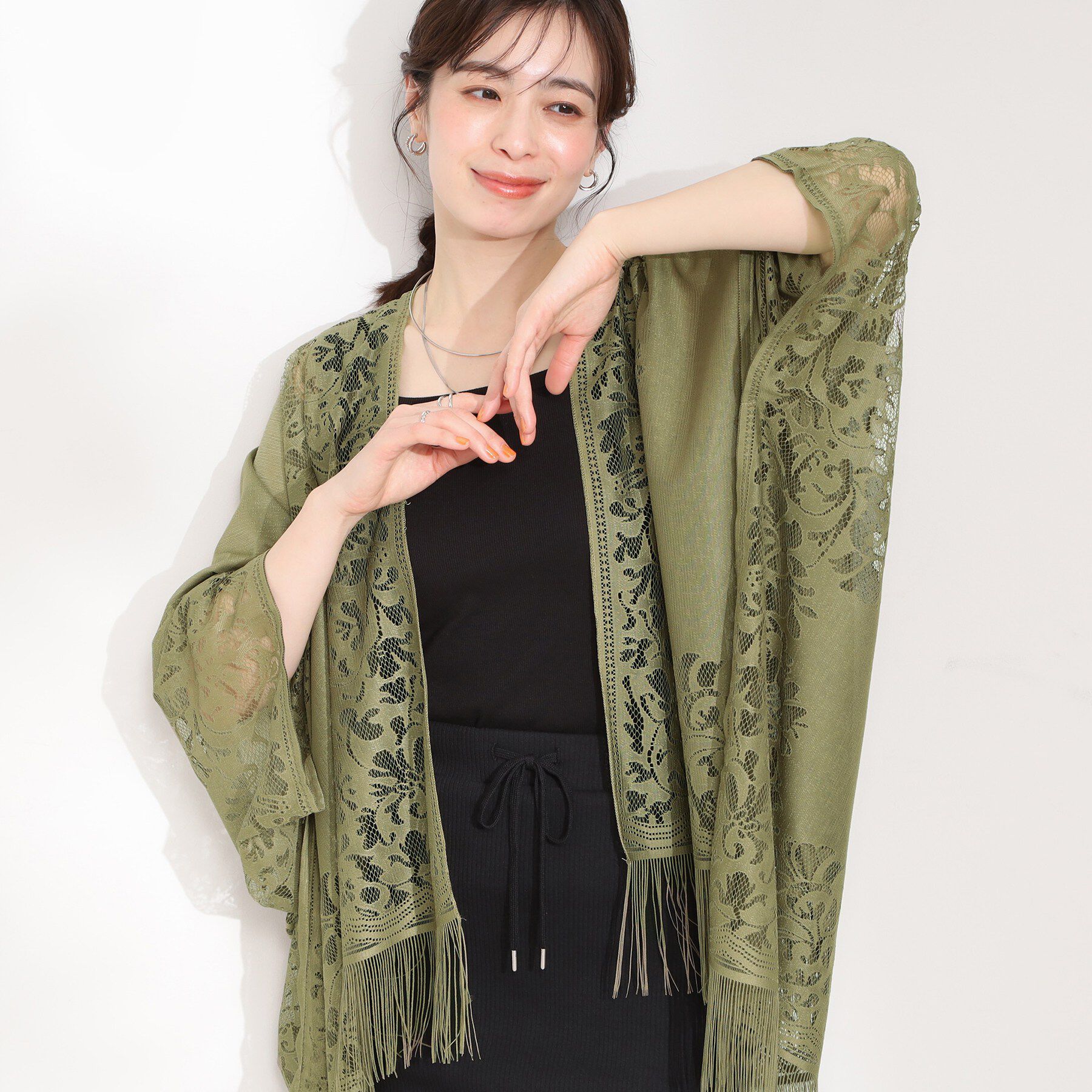 SHOO･LA･RUE「デイリーから和装まで幅広く使える レースポンチョ」|ポンチョ・ケープ|カーキ(027)