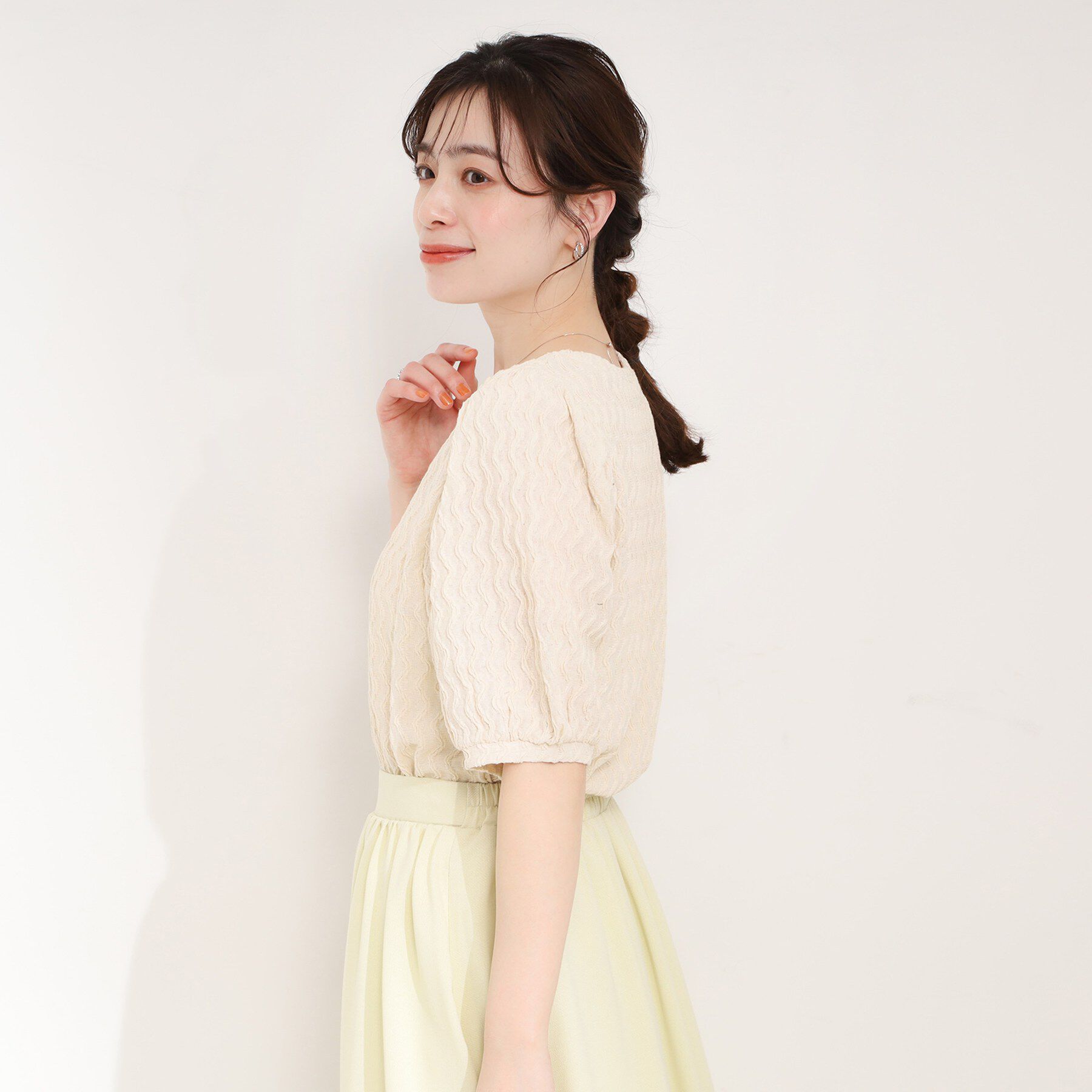 SHOO･LA･RUE「【洗濯機可/S-LL】ウェーブ柄ジャカード パフスリーブトップス」|Tシャツ・カットソー|