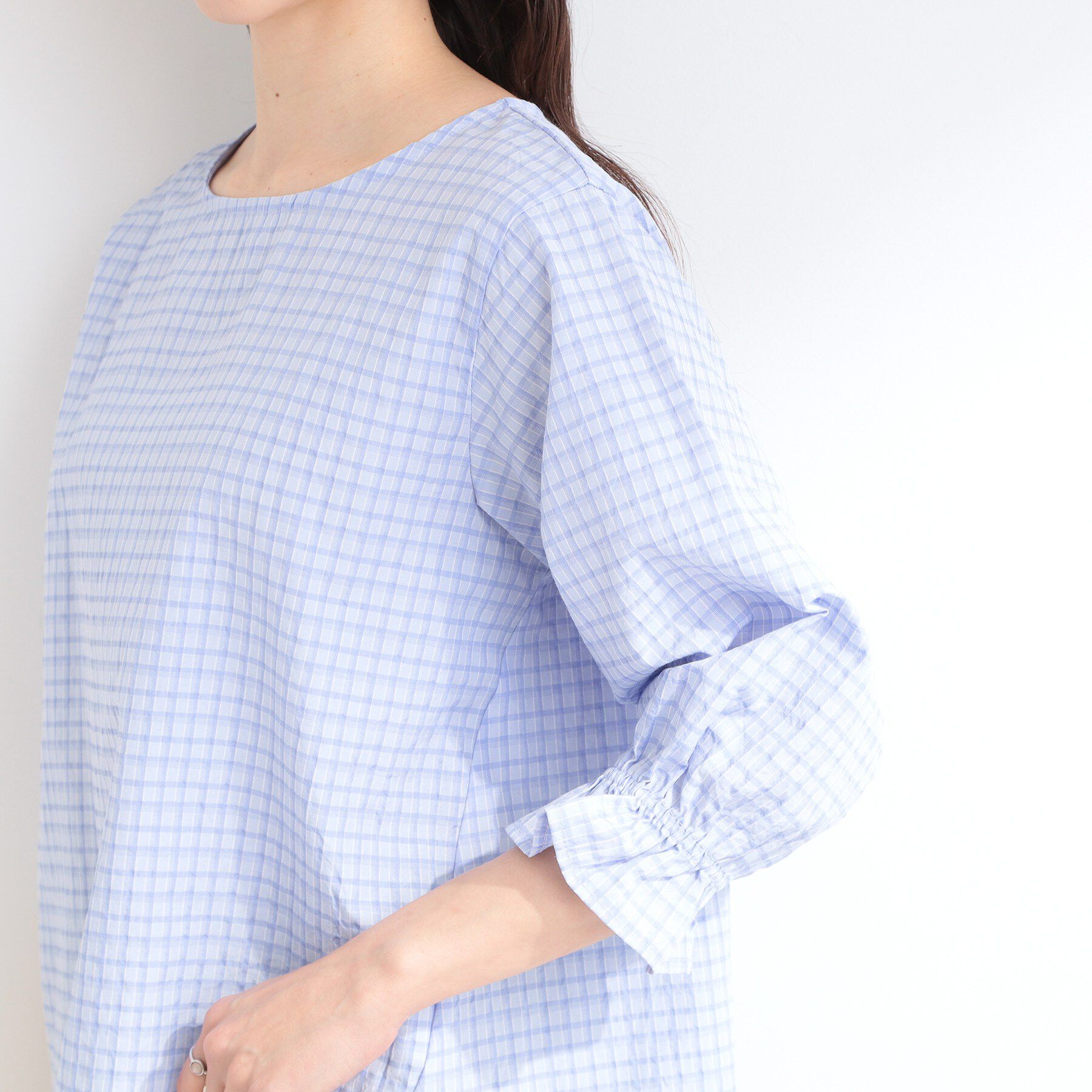 SHOO･LA･RUE「【セットアップ可/S-LL/洗濯機可】二の腕もカバーしてくれる　さらっとした着心地のサッカーチェック」|シャツ・ブラウス|