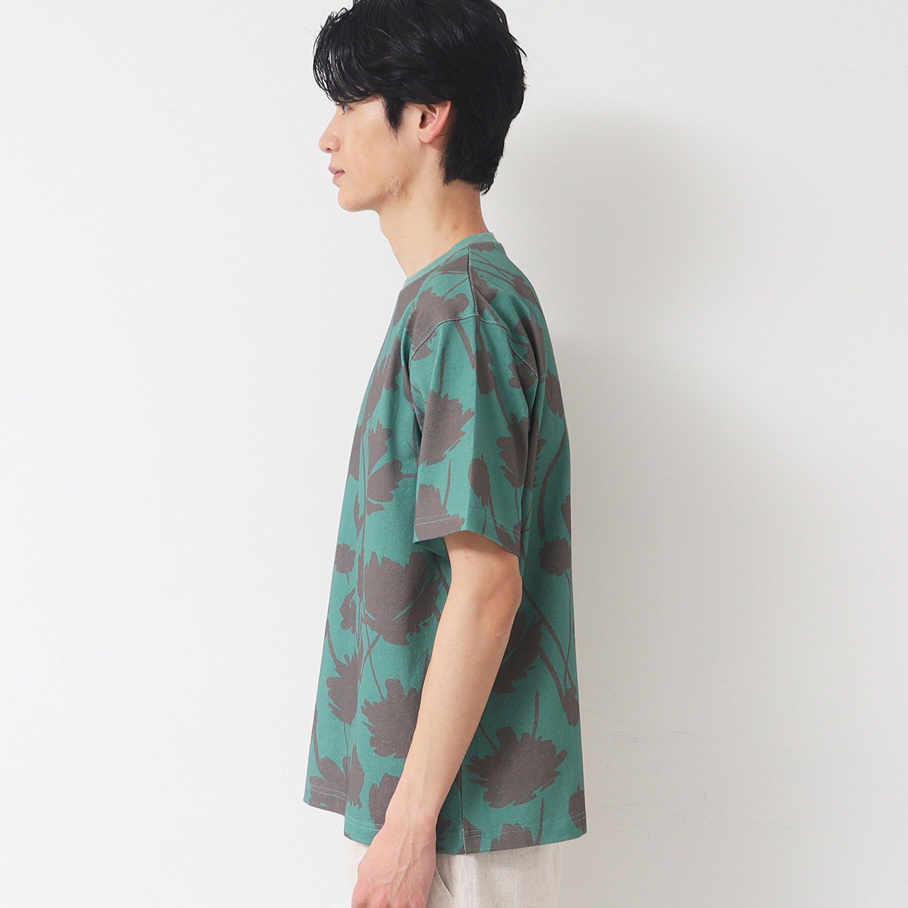 Dessin「【リンクコーデ・洗える】フラワープリントTシャツ」|Tシャツ・カットソー|