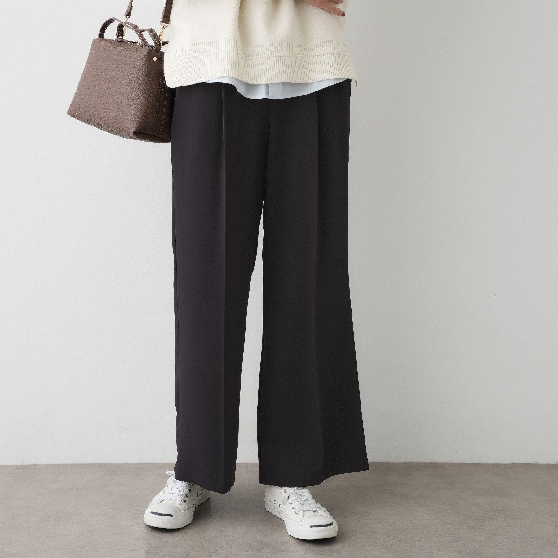 Dessin「【洗える】マットドレープニーハイフレアパンツ」|その他|ネイビー(094)