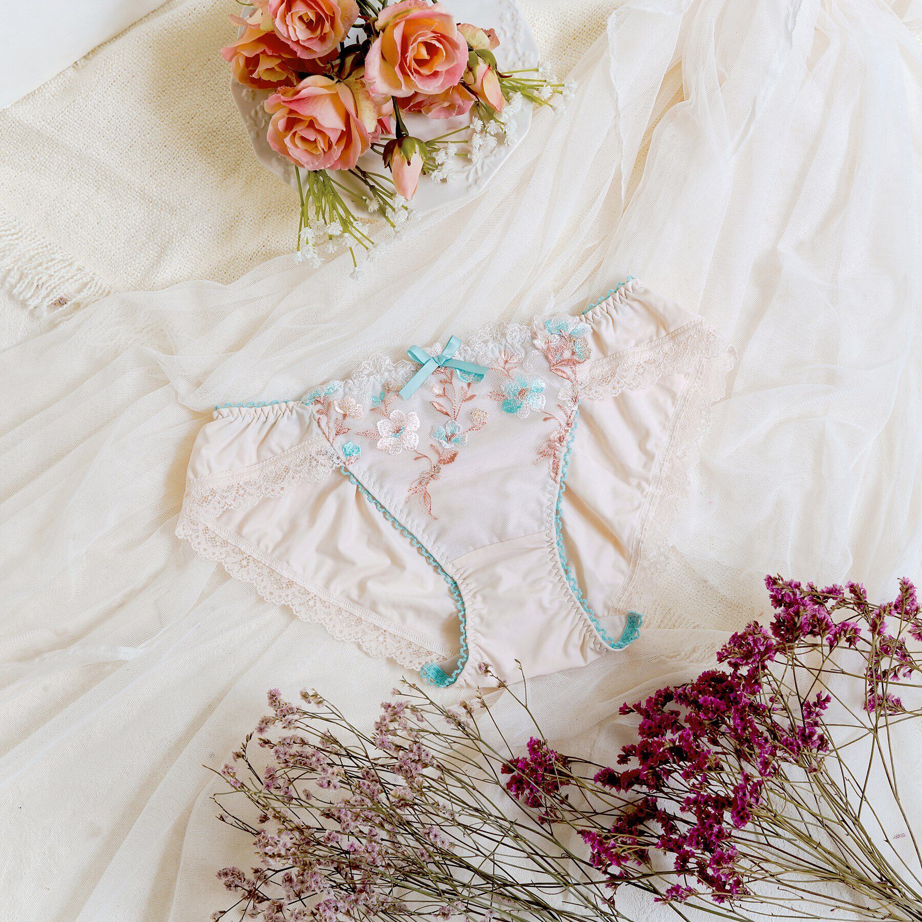 Risa Magli「イレーヌ ノーマルショーツ」|インナー|ベージュ(052)