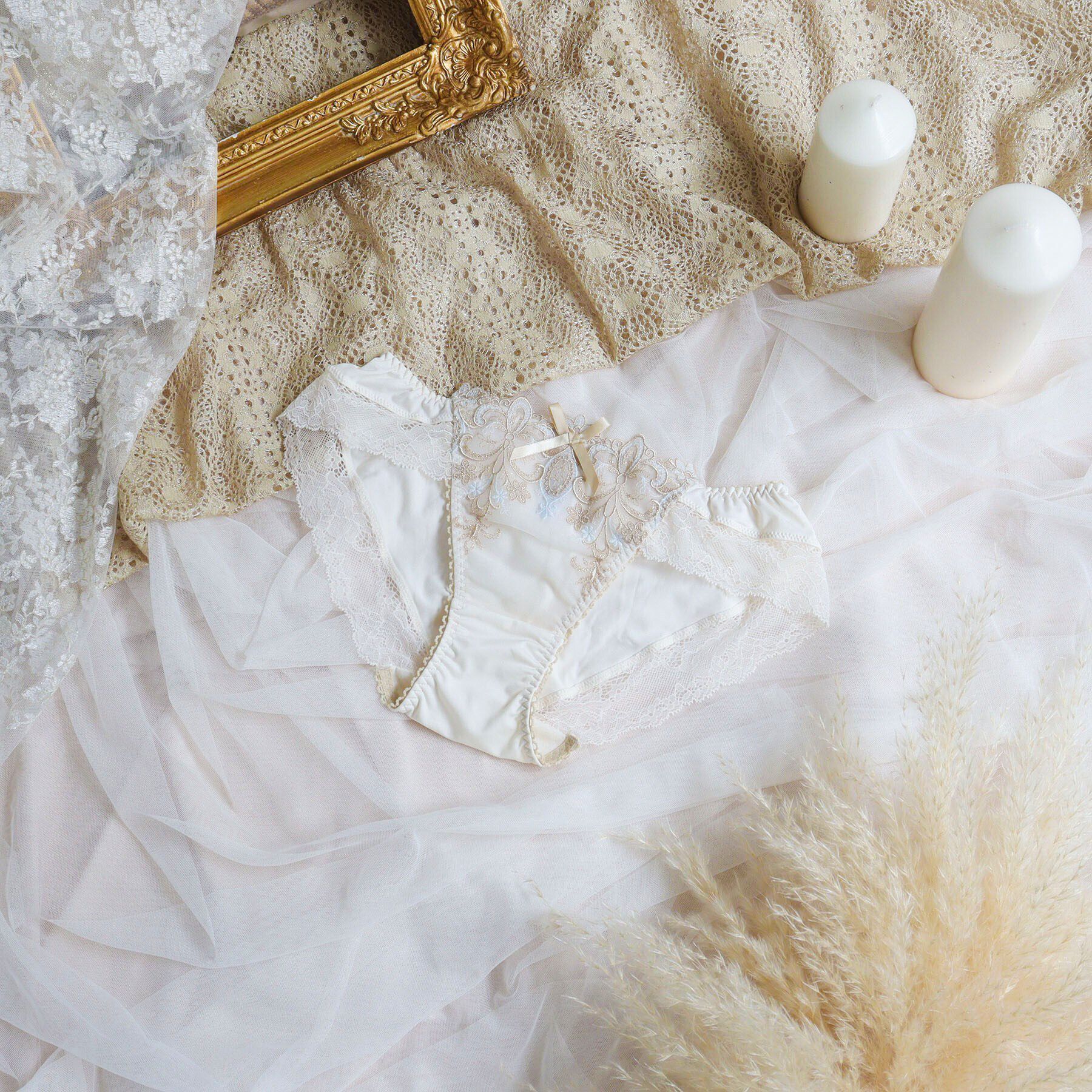 Risa Magli「スカイラー ノーマルショーツ」|インナー|ゴールド(007)