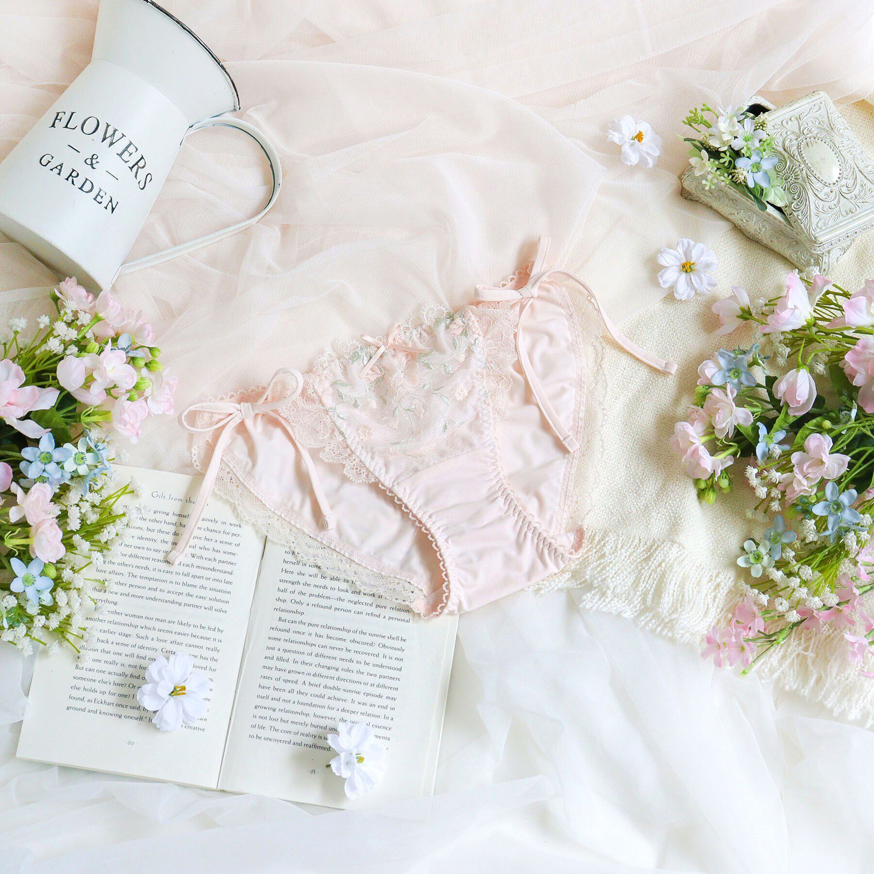 Risa Magli「シュクリエ リボンショーツ」|インナー|ピンク(071)