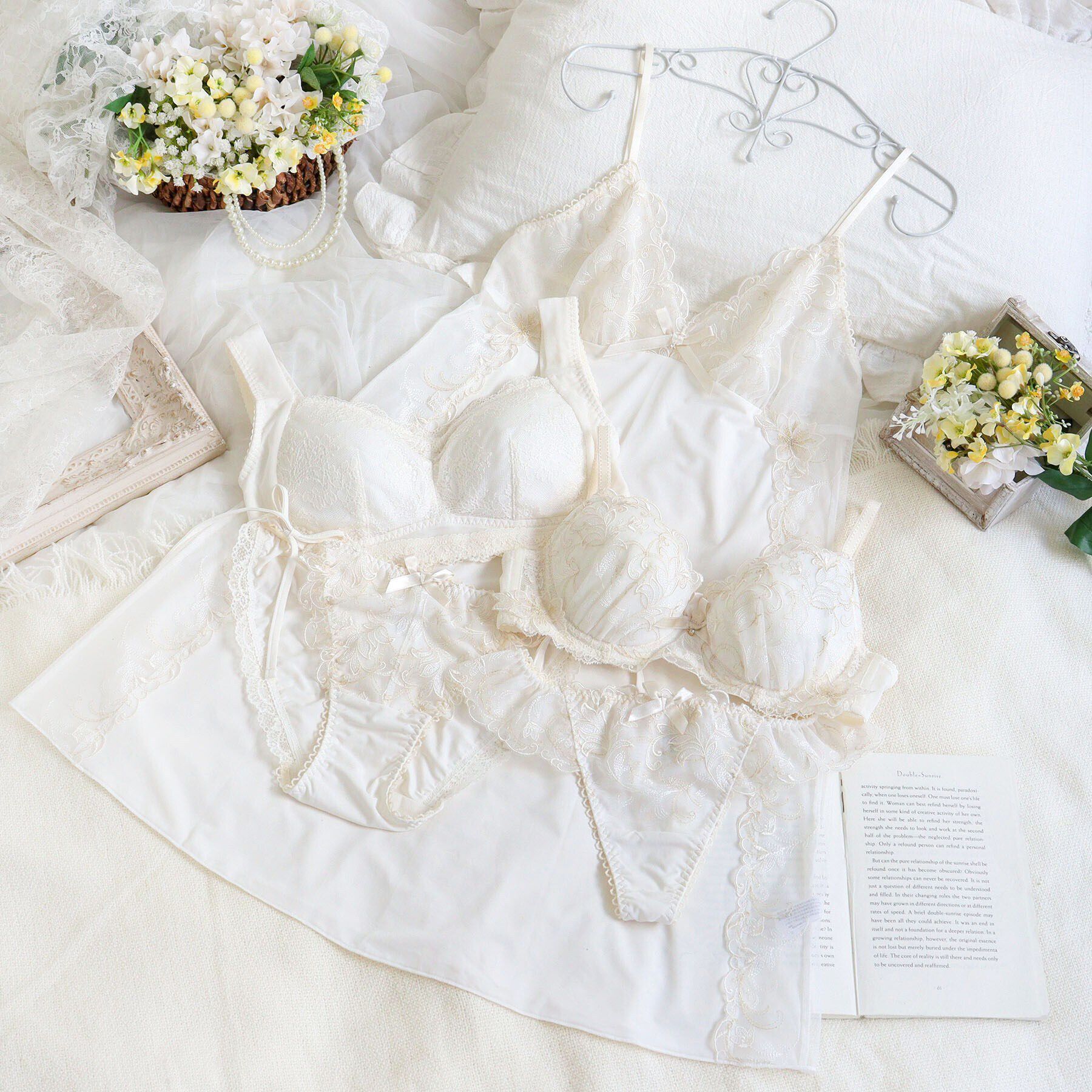 Risa Magli「イリーナ おやすみブラ（LL）」|インナー|