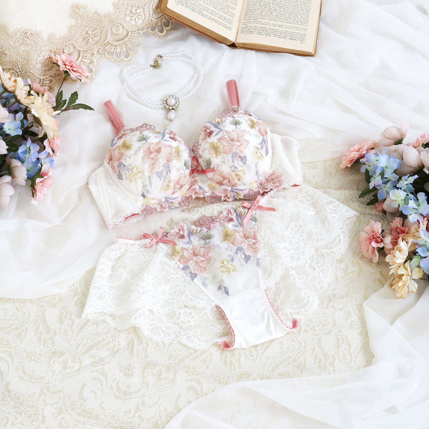 Risa Magli「ジェシー ブラジャー （B-C） ＜D Make Type＞」|インナー|