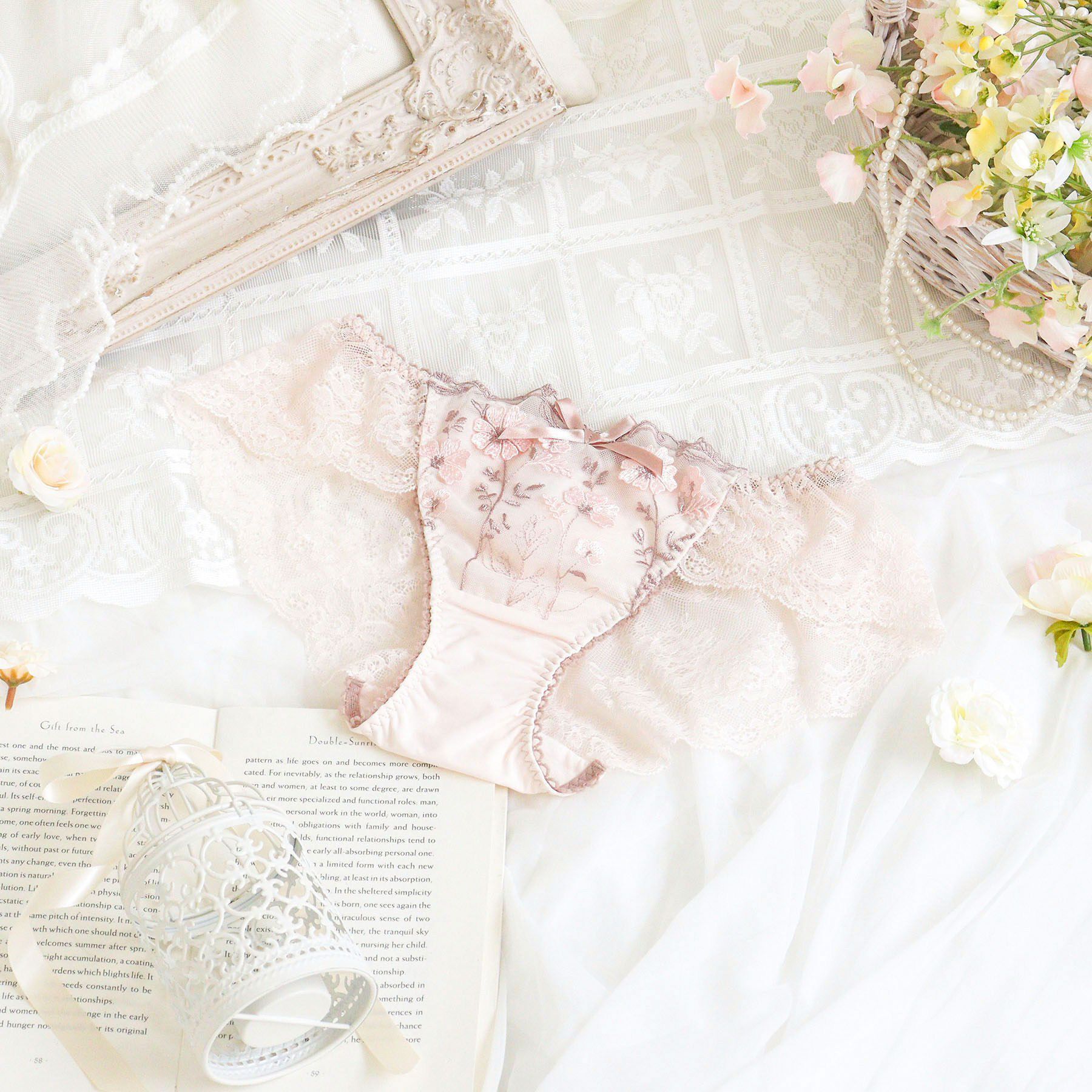 Risa Magli「ラーレ レースショーツ」|インナー|ピンク(071)