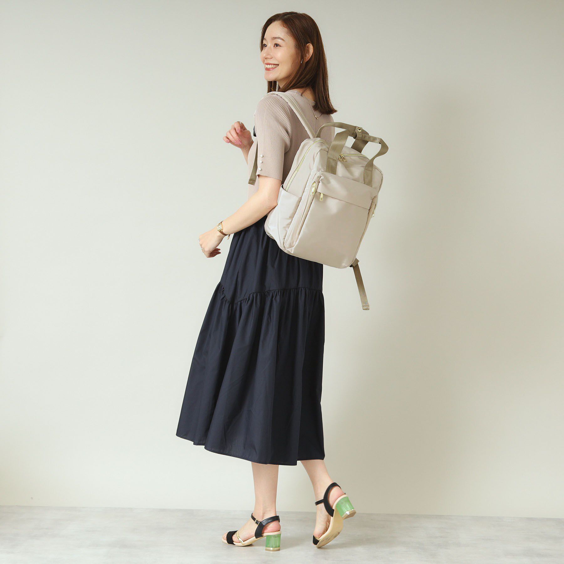 ITS&rsquo;DEMO「【A4・PC対応／10ポケット】収納アドバイザーボックスリュック」|リュック|