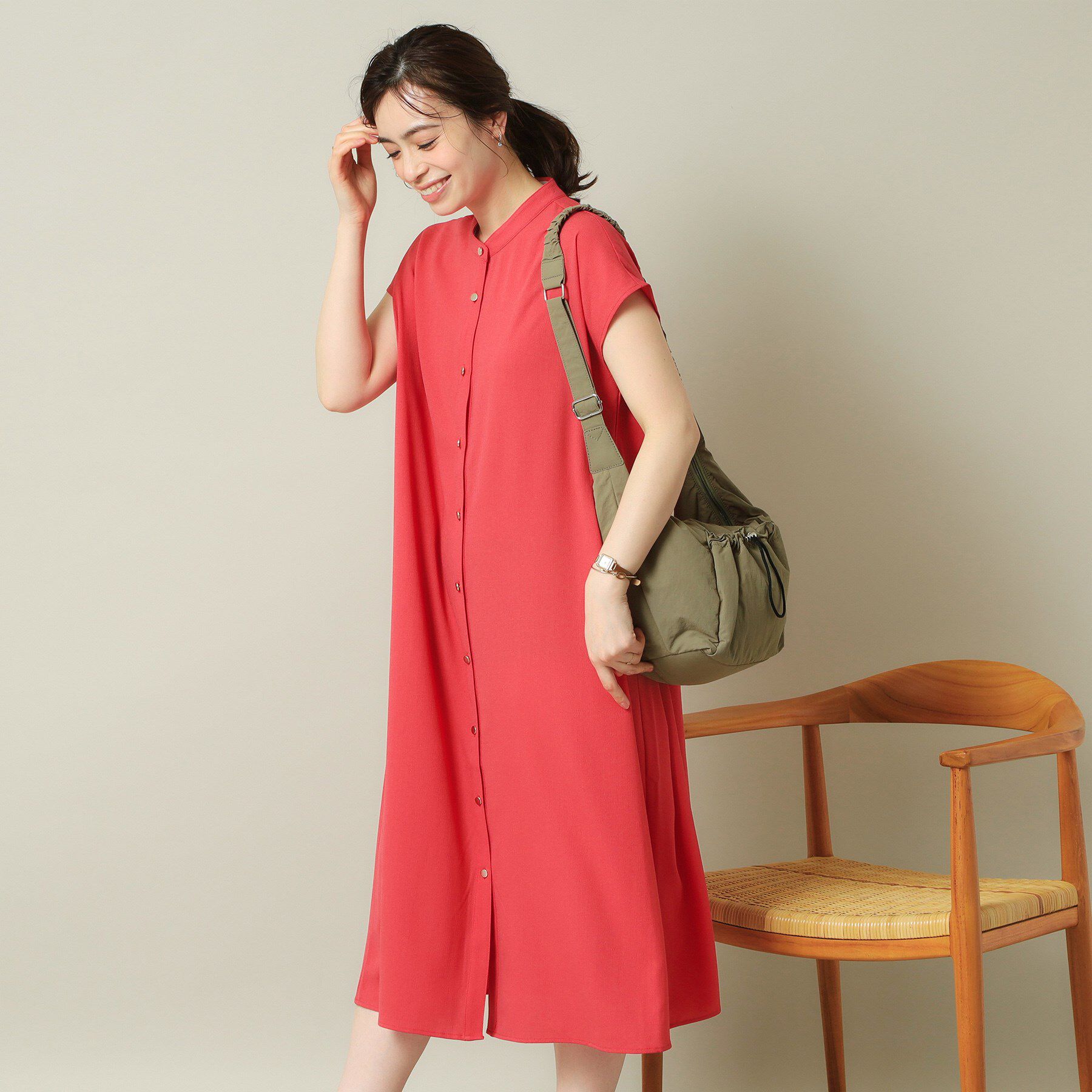 ITS&rsquo;DEMO「【UVケア／吸水速乾／洗濯機OK／冷感】麻調合繊前開きワンピース＜ラク服シリーズ＞」|ワンピース|レッド(061)
