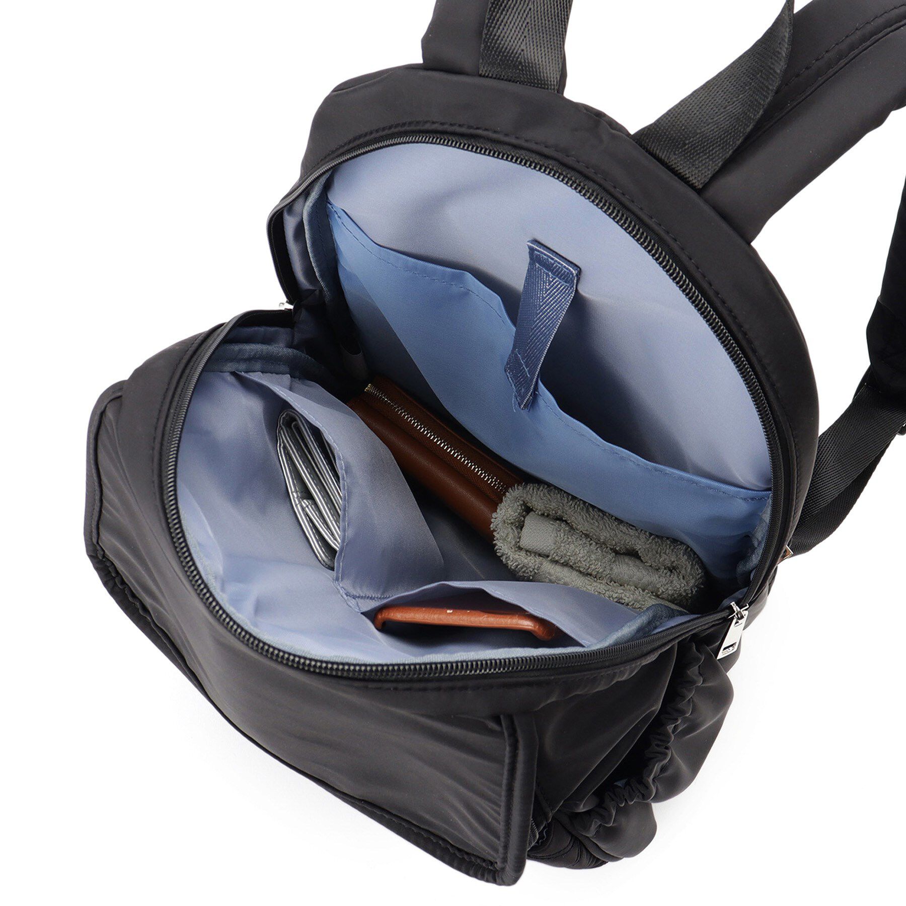 ITS&rsquo;DEMO「【10ポケット／A4】収納アドバイザーキルトリュック」|リュック|