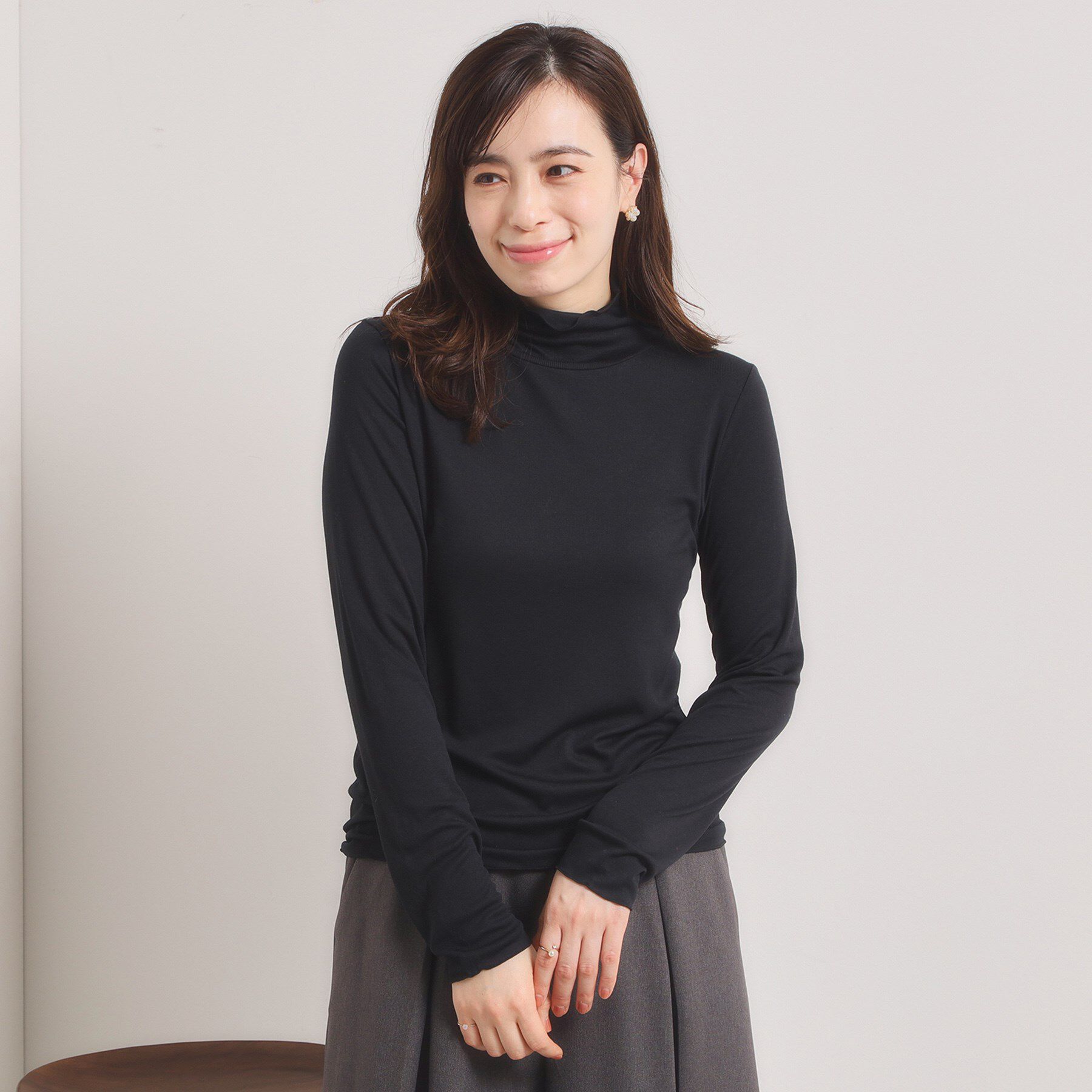 ITS&rsquo;DEMO「【調温機能付き／洗濯機OK】ハイネックインナー」|Tシャツ・カットソー|ブラック(019)