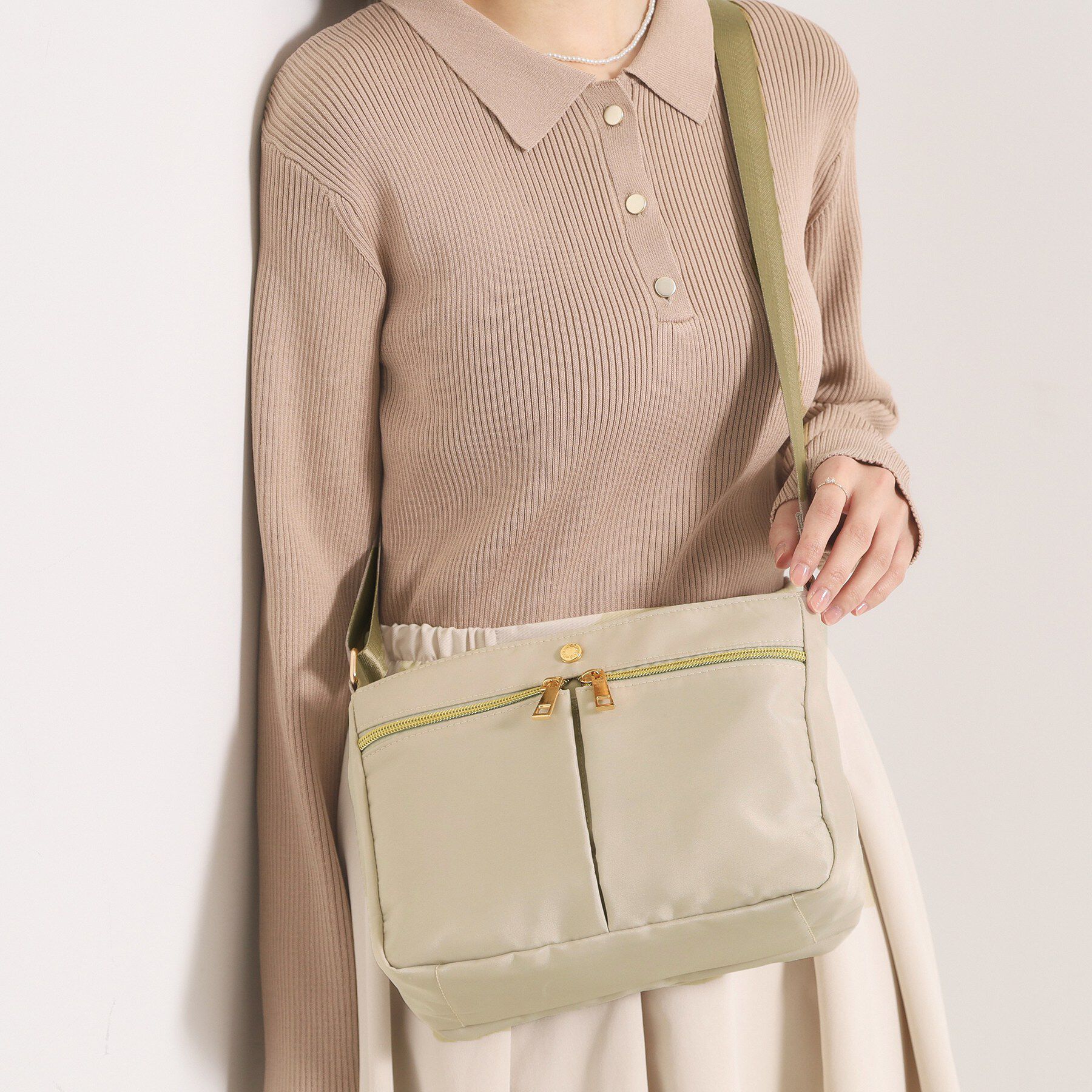 ITS&rsquo;DEMO「【収納アドバイザー監修】ミニショルダー」|ショルダー・メッセンジャー|ライトベージュ(05