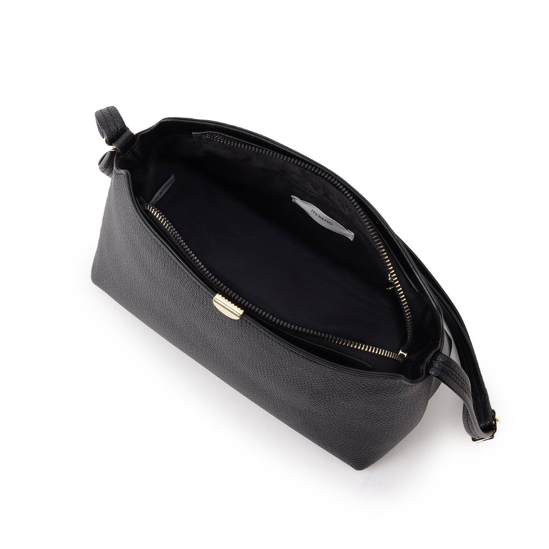 ITS&rsquo;DEMO「＜楽もち＞軽量PU横型ミニショルダー」|ショルダー・メッセンジャー|