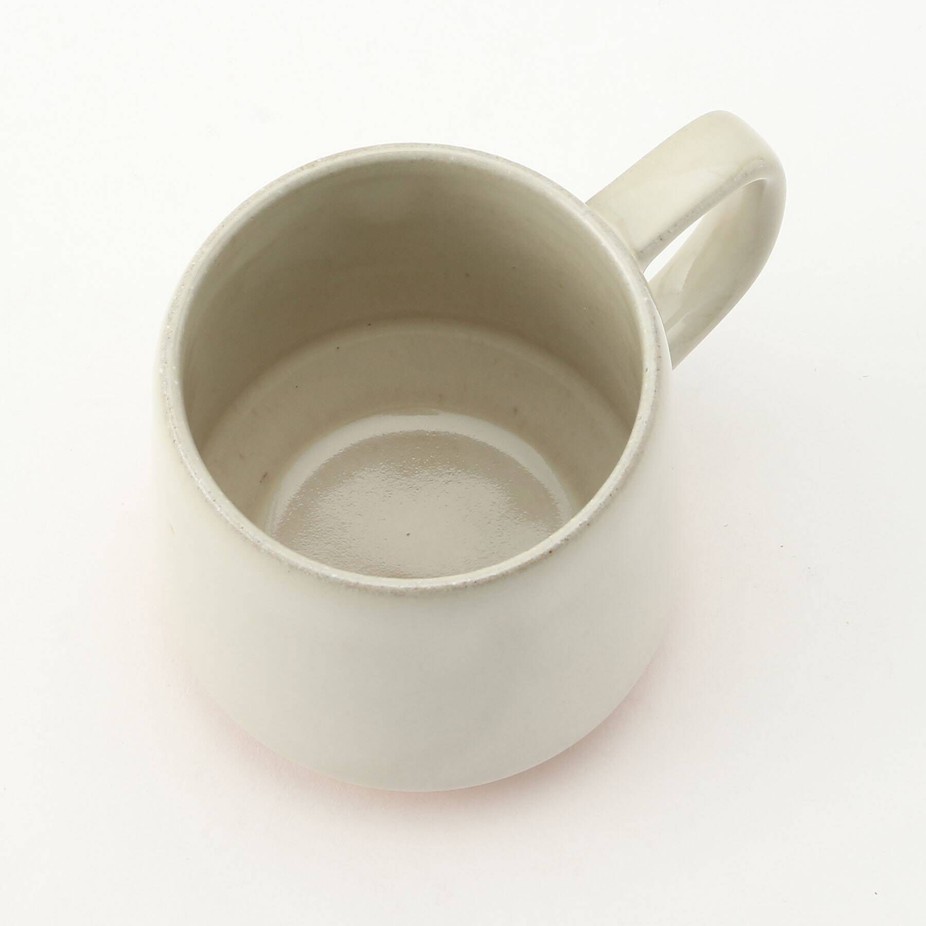 212 KITCHEN STORE「美濃焼 赤土マグカップ  白 ＜ハレとケ＞」|グラス・マグカップ|